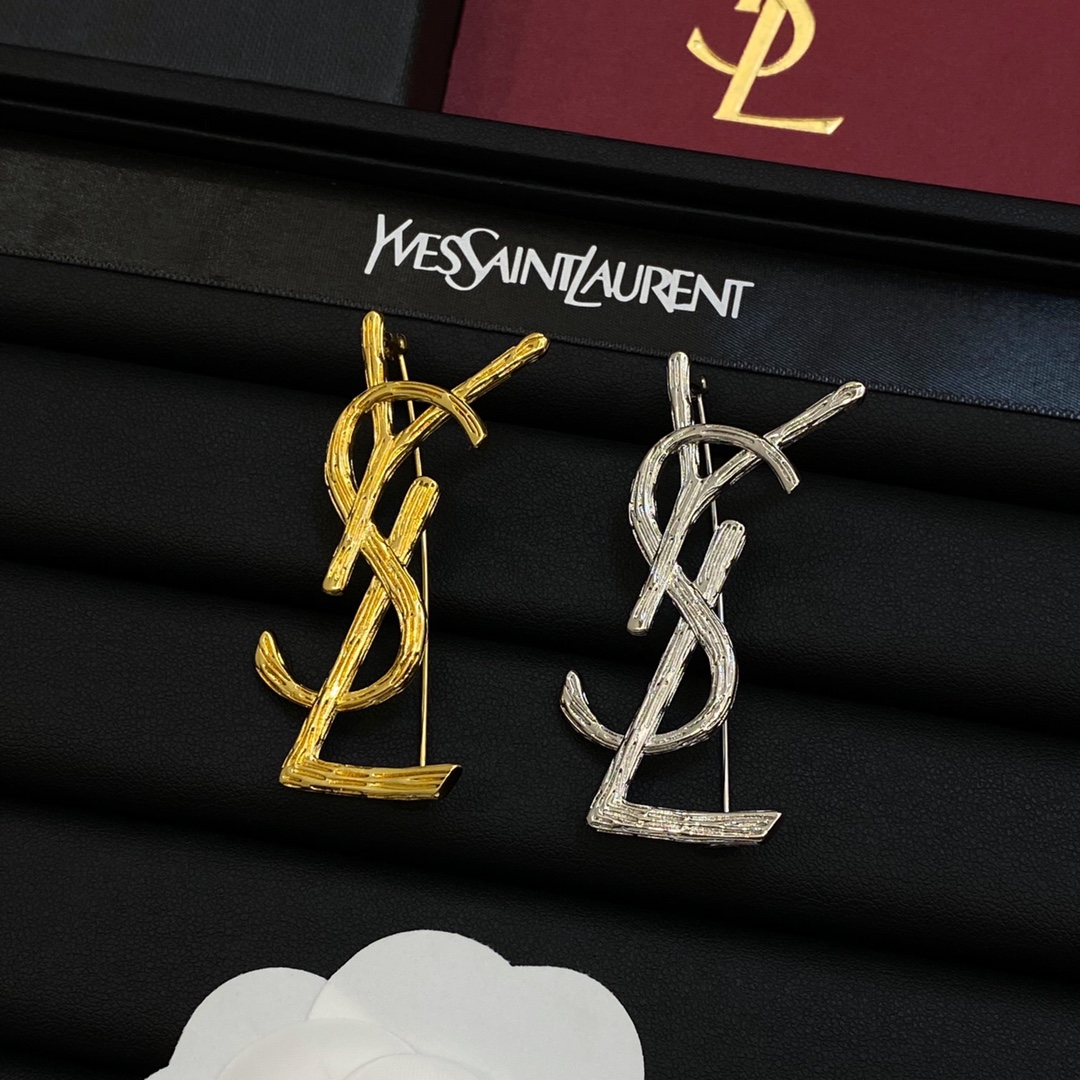 [TOP] Yves Saint Laurent YSL Brooch with Branch Texture - 2 Color