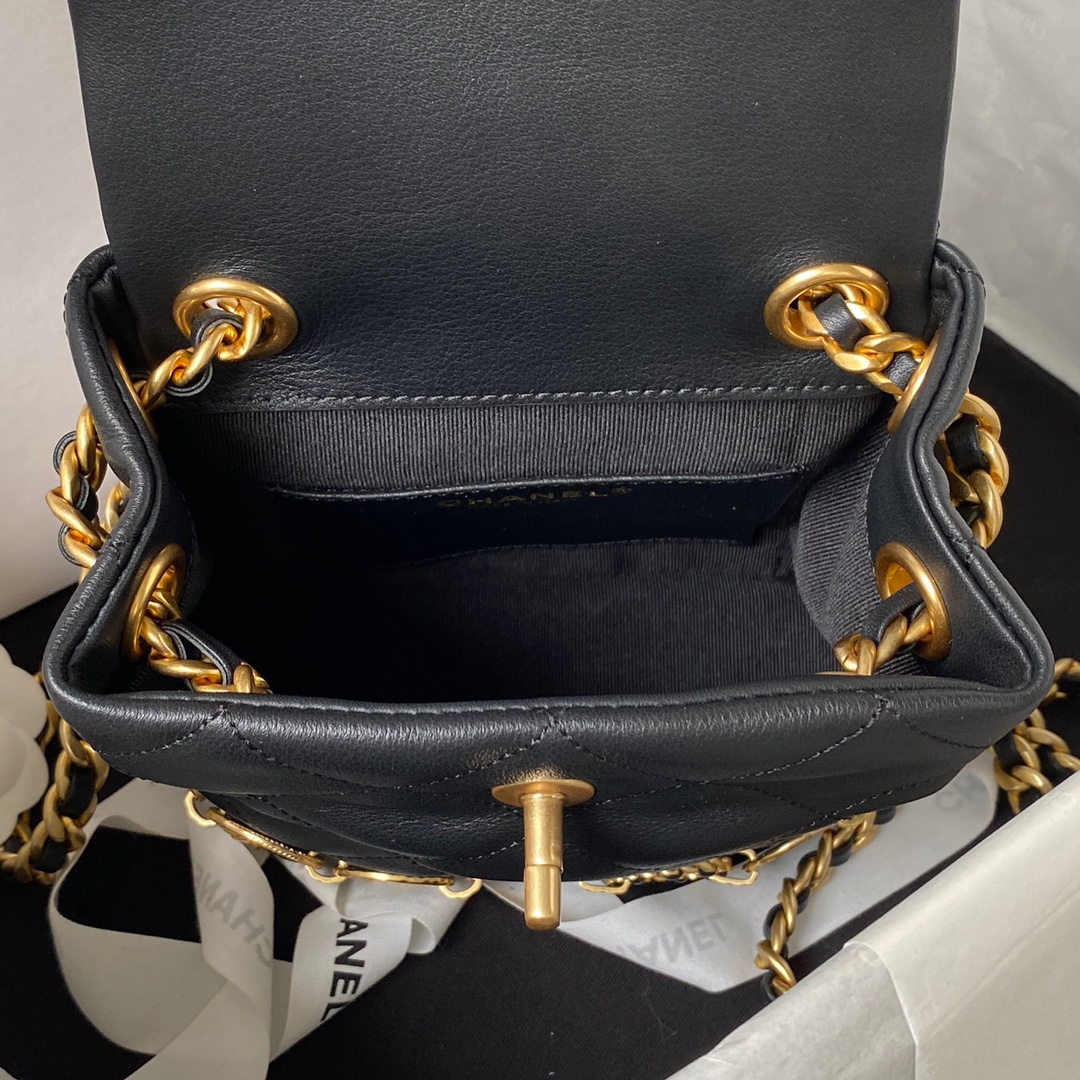 [TOP] CHANEL 23b Gold Coin Backpacks - 18X18X8cm - GHW - White/Black