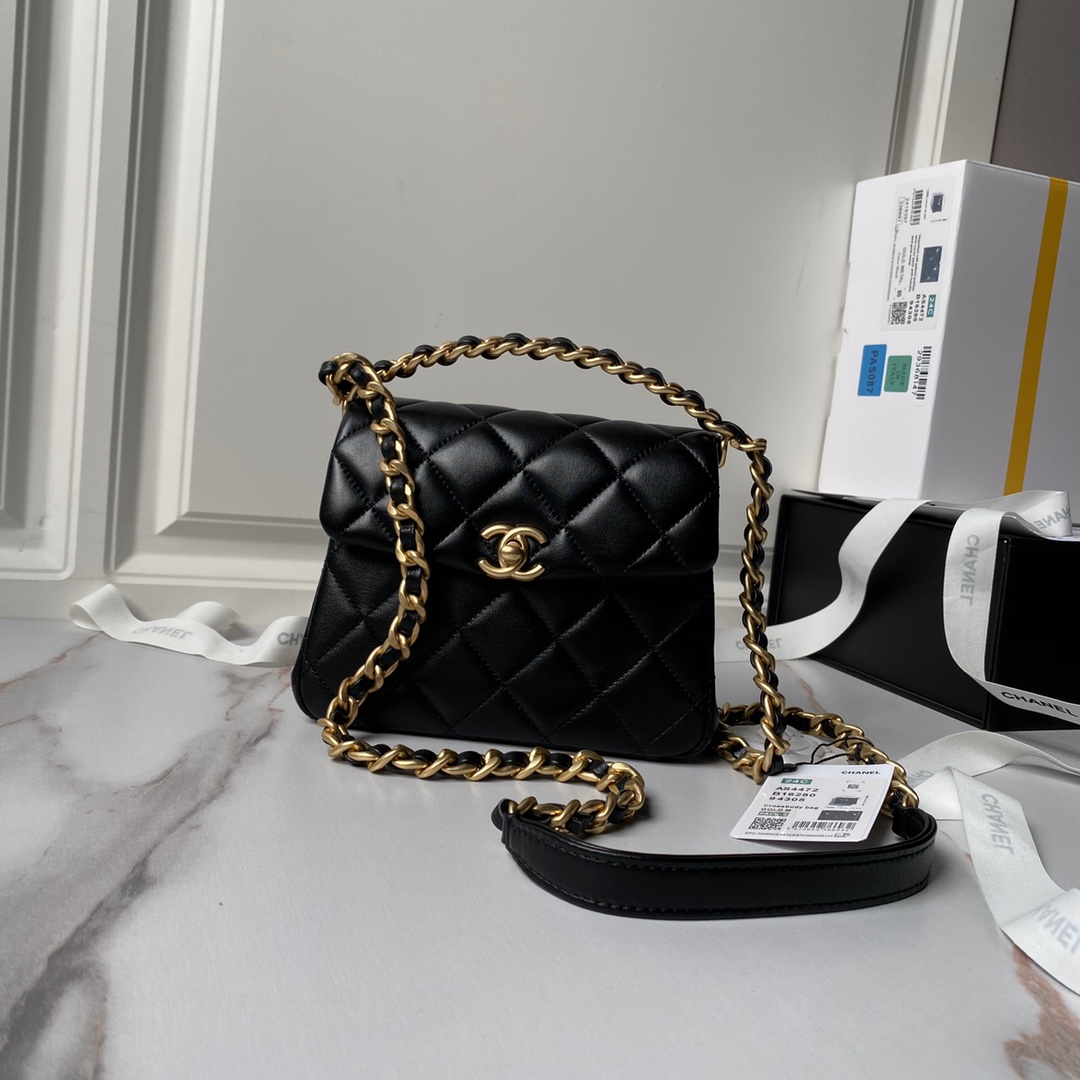 [TOP] CHANEL 24S Lambskin Handbag 18cm - Black&GHW
