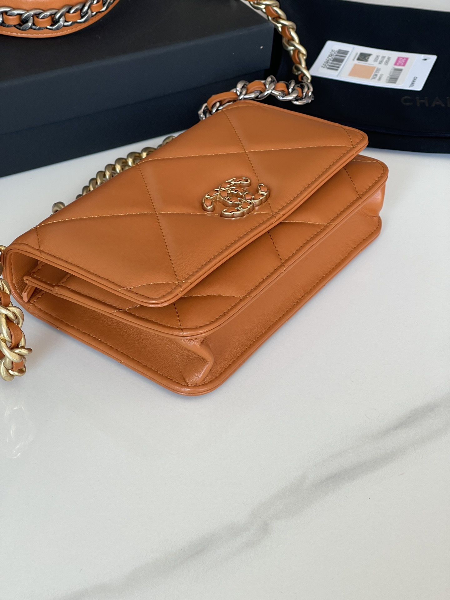 [TOP] CHANEL Lambskin 19 WOC Bags/19 Bags 19cm - Orange&GHW