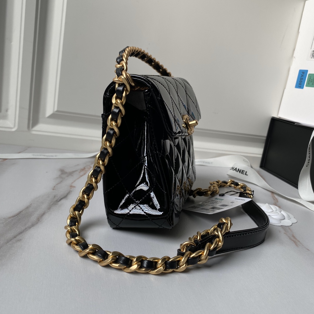 [TOP] CHANEL 24S patent Leather Handbag 18cm - Black&GHW