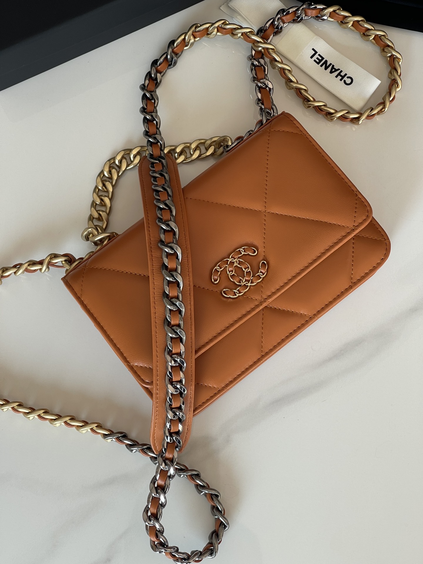 [TOP] CHANEL Lambskin 19 WOC Bags/19 Bags 19cm - Orange&GHW