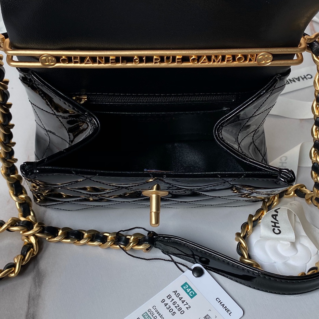 [TOP] CHANEL 24S patent Leather Handbag 18cm - Black&GHW