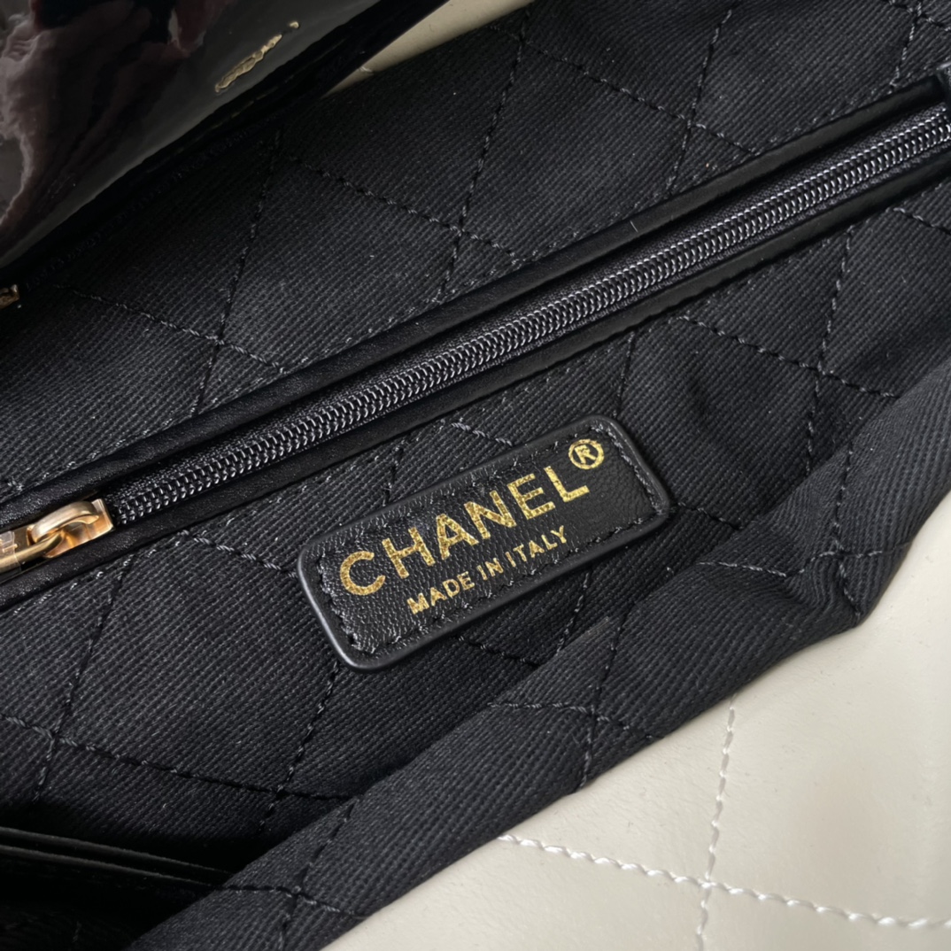 [TOP] CHANEL Lambskin 22 Bags 19x20x6cm/35x37x7cm/39x42x8cm - Beige Paired With Black - GWH
