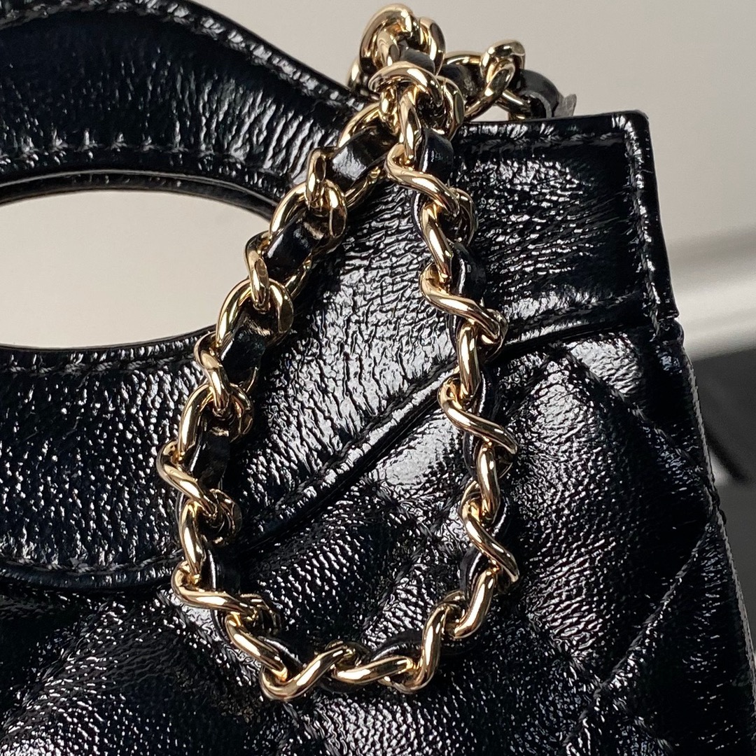 [TOP] CHANEL 24s Mini Handle Bag 12×13×4cm - GHW - Black