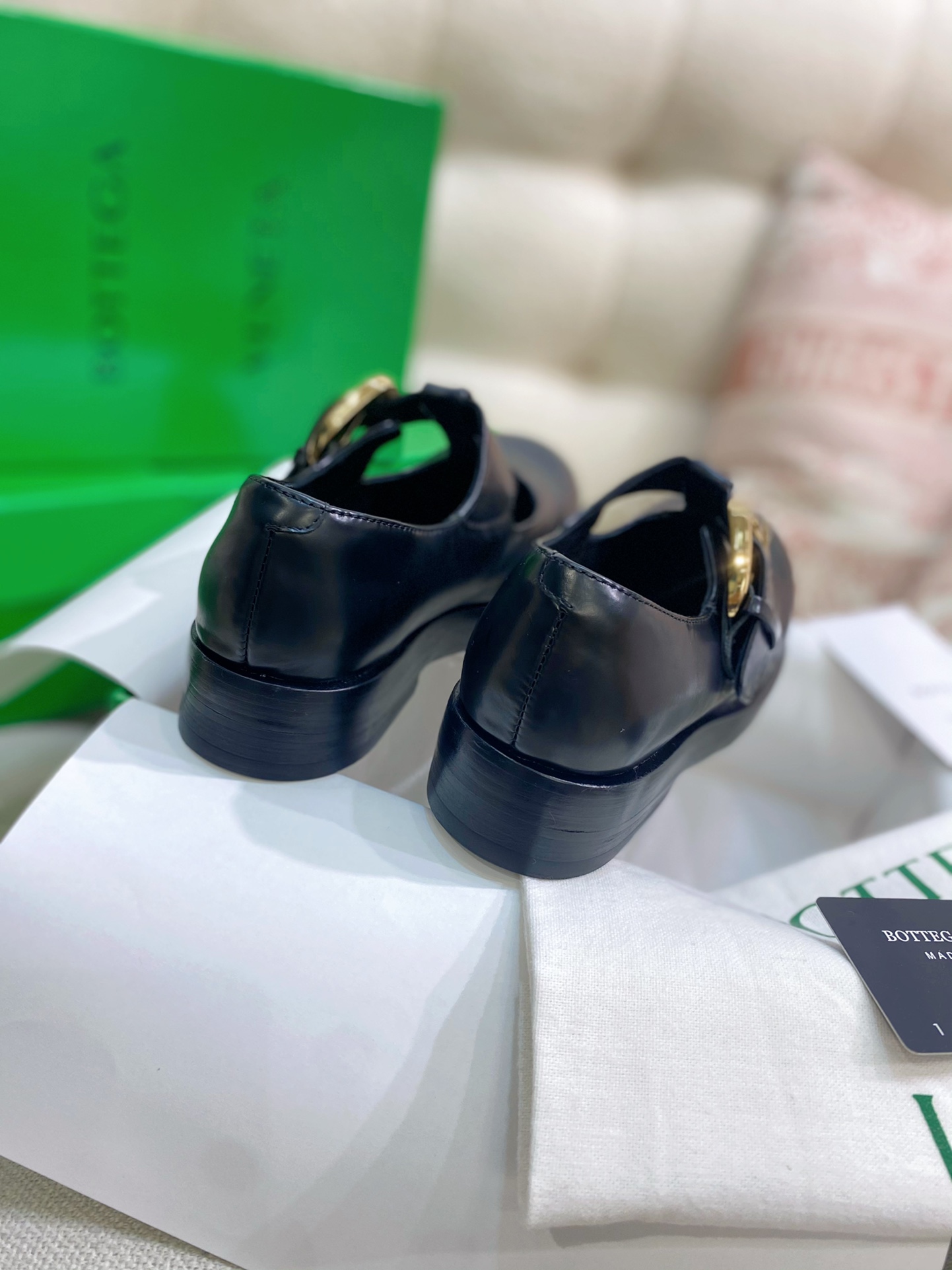 [TOP] Bottega Veneta BV Calfskin Thick Soled Flat Sole Single Shoes - 2 Colour