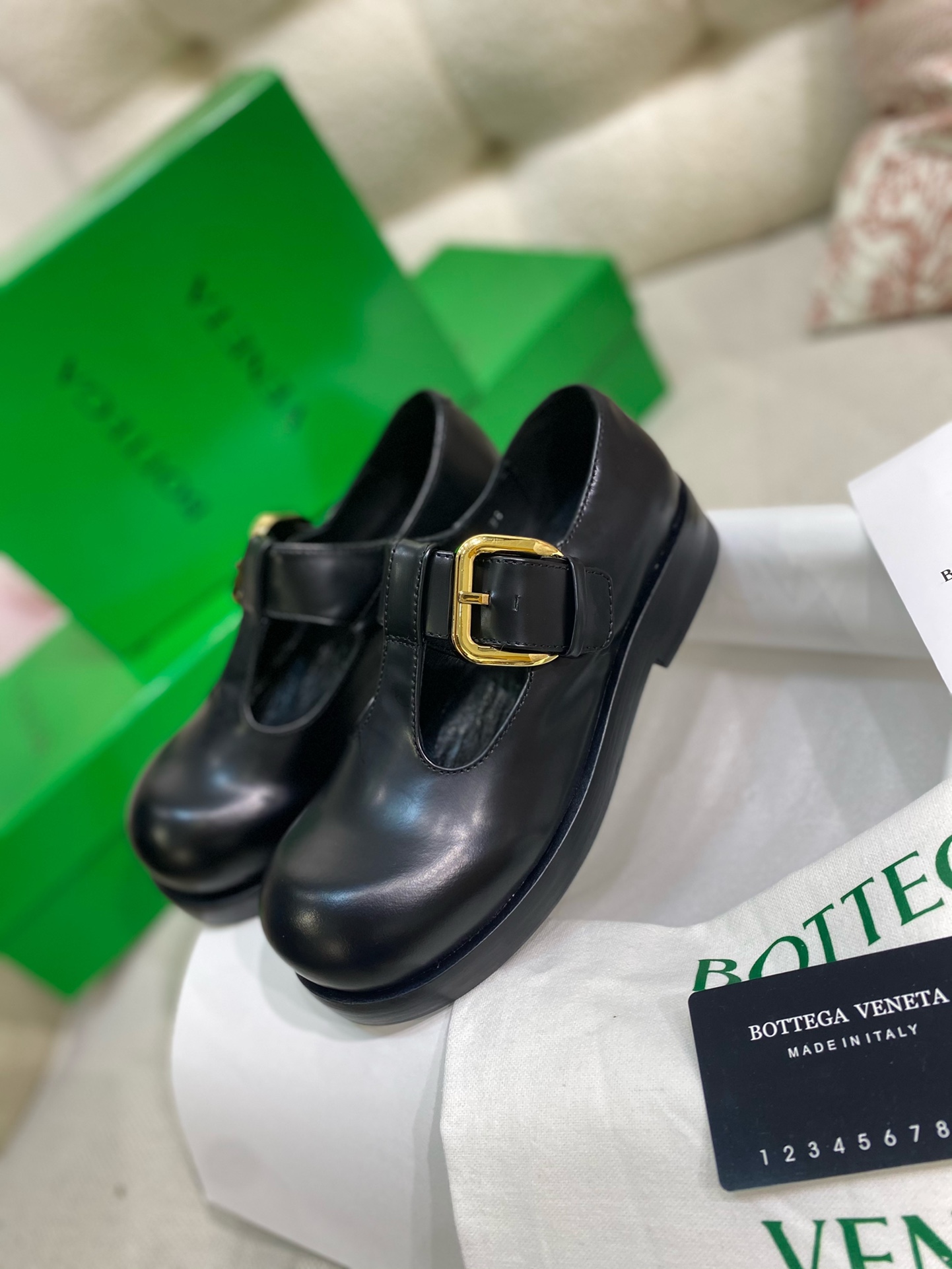 [TOP] Bottega Veneta BV Calfskin Thick Soled Flat Sole Single Shoes - 2 Colour