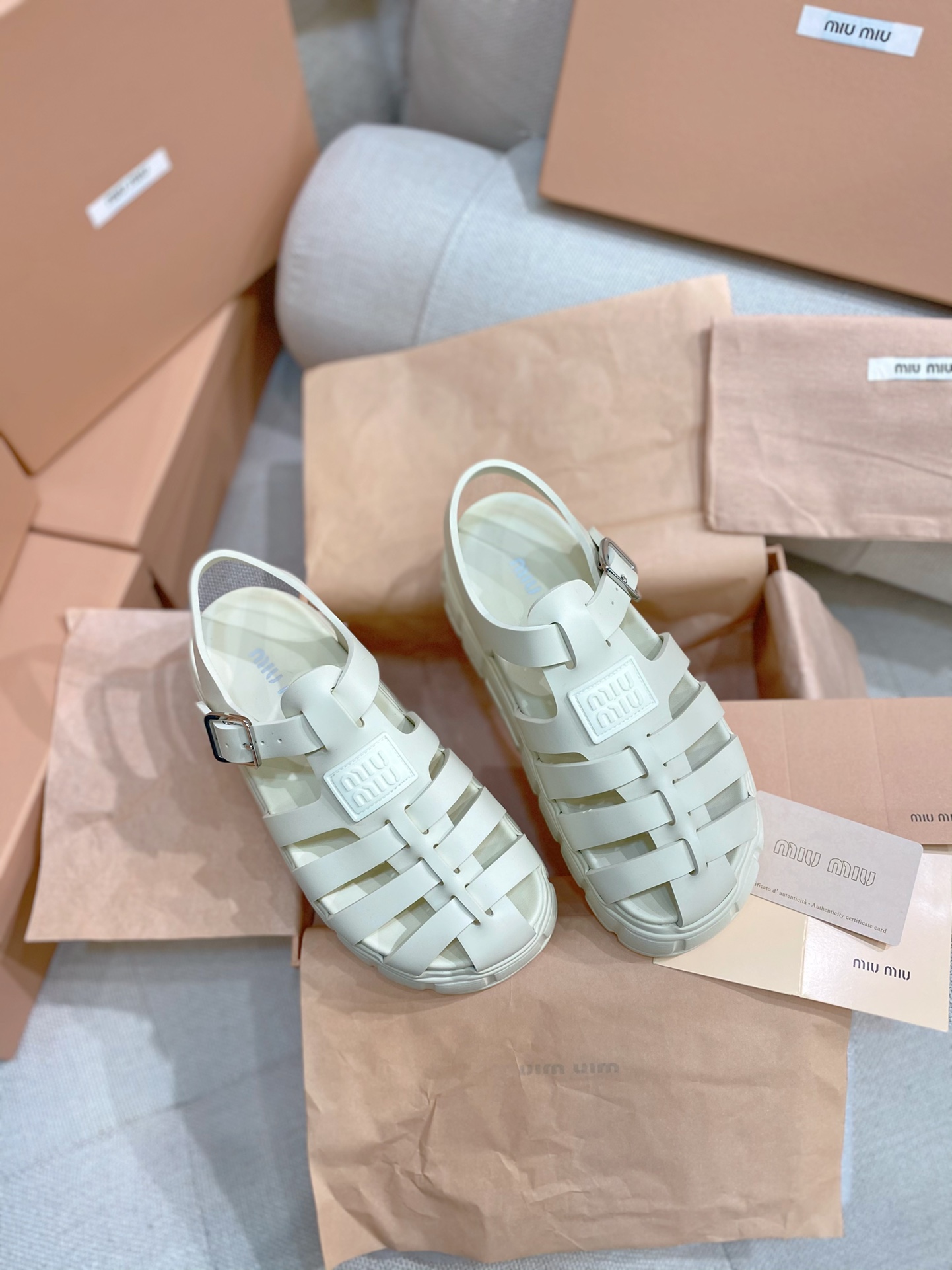 [TOP] Miu Miu Calfskin Sandals - 2 Colors