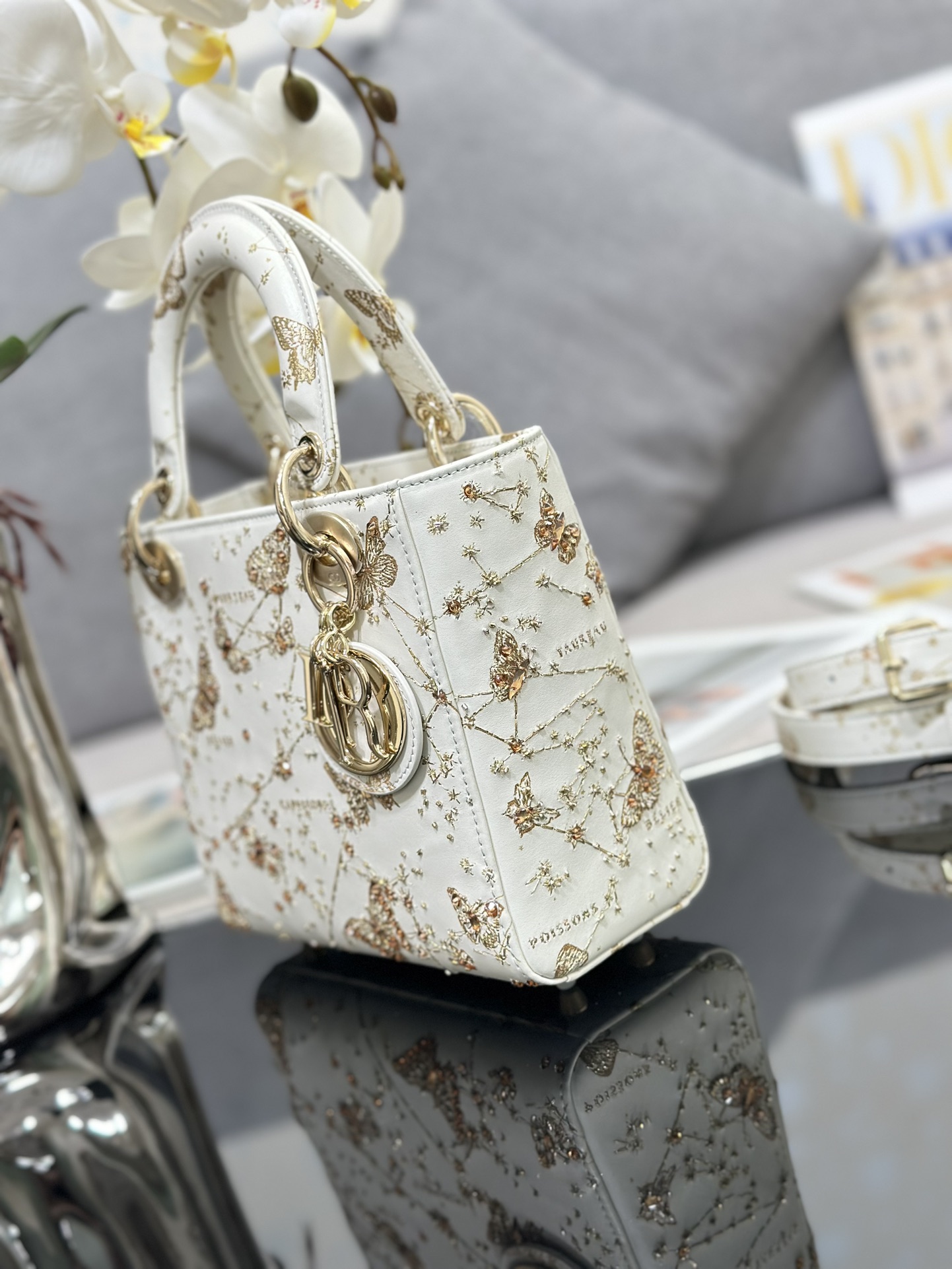 [TOP] Christian Dior Sun Studded Lady Dior Bags 20x16.5x8cm - White&GHW