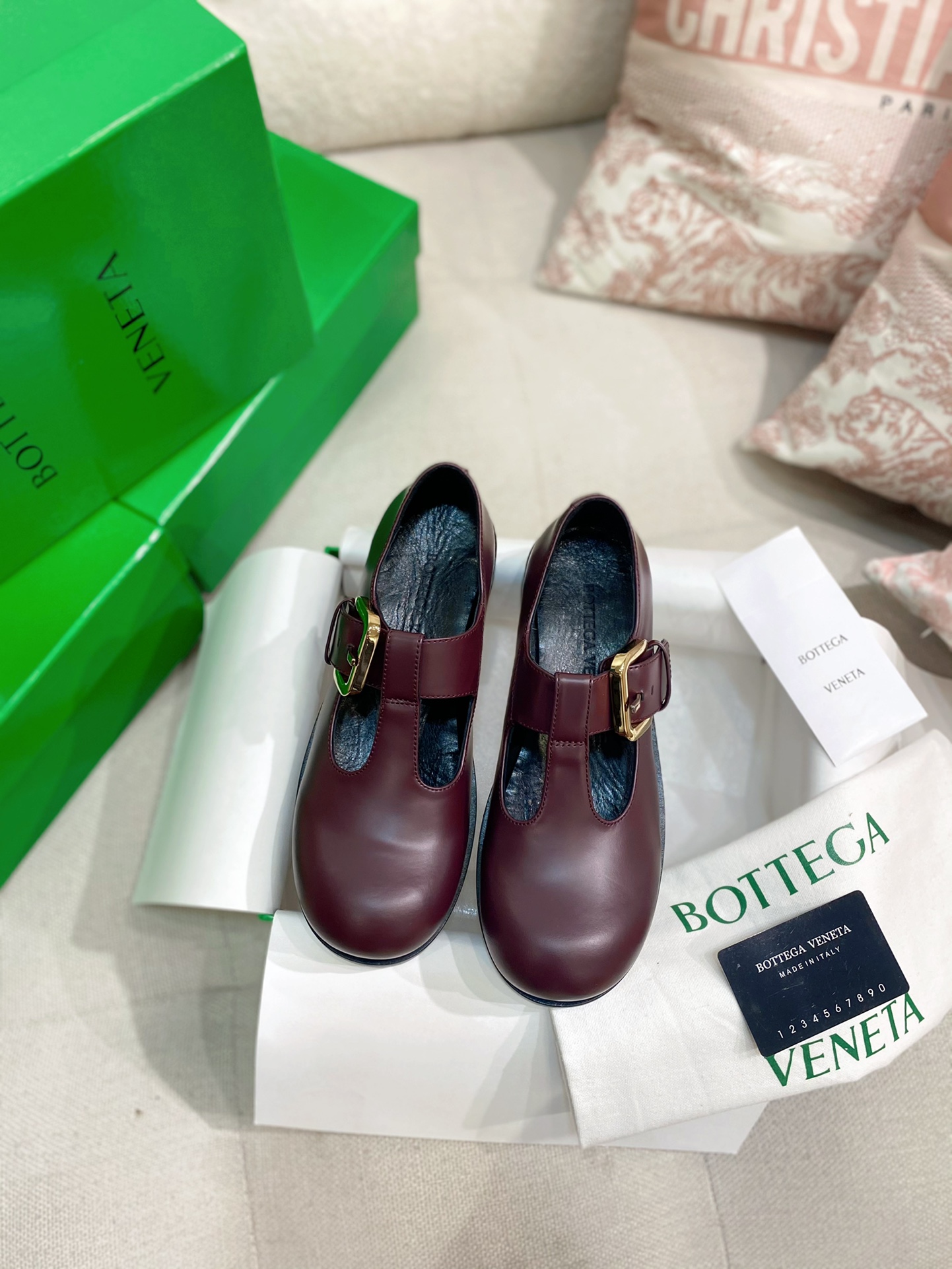 [TOP] Bottega Veneta BV Calfskin Thick Soled Flat Sole Single Shoes - 2 Colour