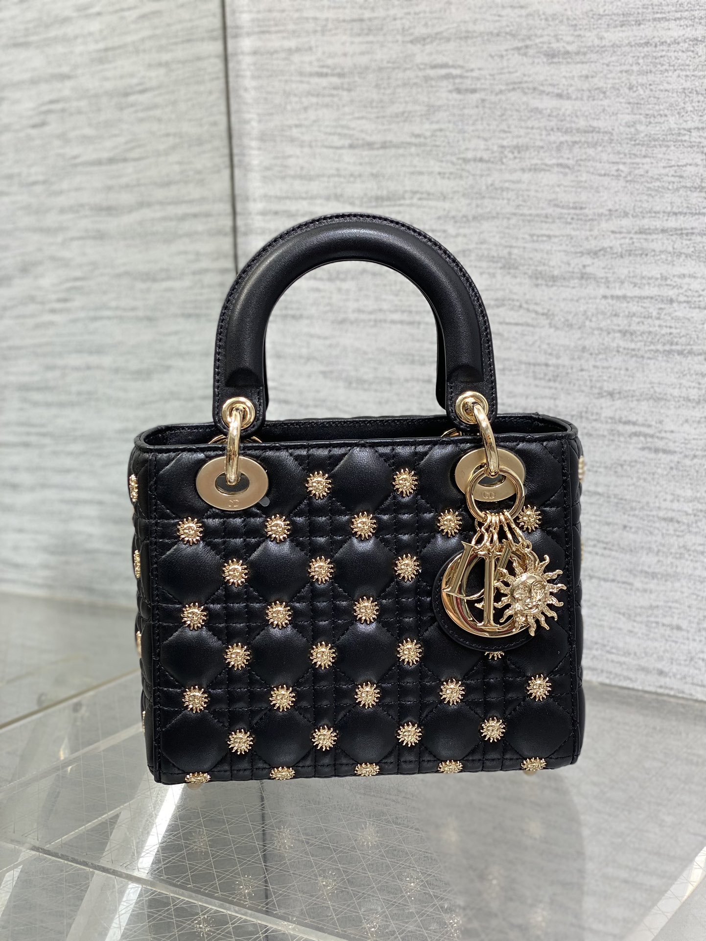 [TOP] Christian Dior Sun studded Lady Dior Bags 20cm - Black&GHW