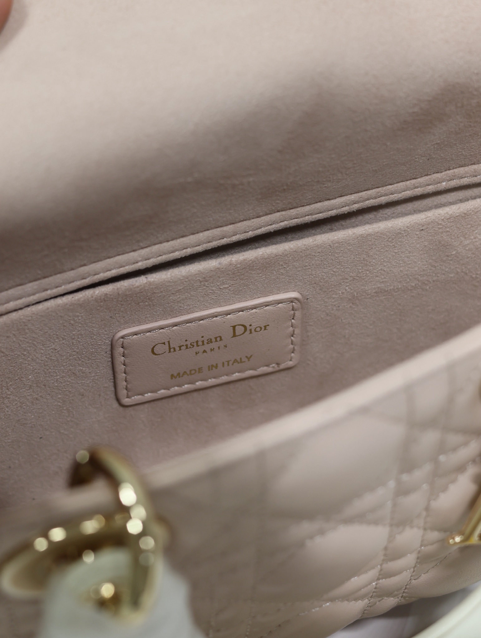 [TOP] Christian Dior Soft Lambskin Lady D-Joy Bags - Pink Paired With White 22.5×6×11.5cm/26×6×14cm - GHW