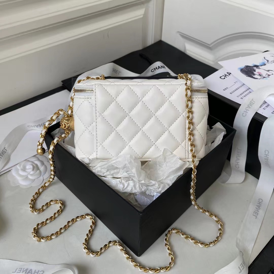 [TOP] CHANEL Vanity Case Top Bag with Gold Ball 17x9.5x8cm - White