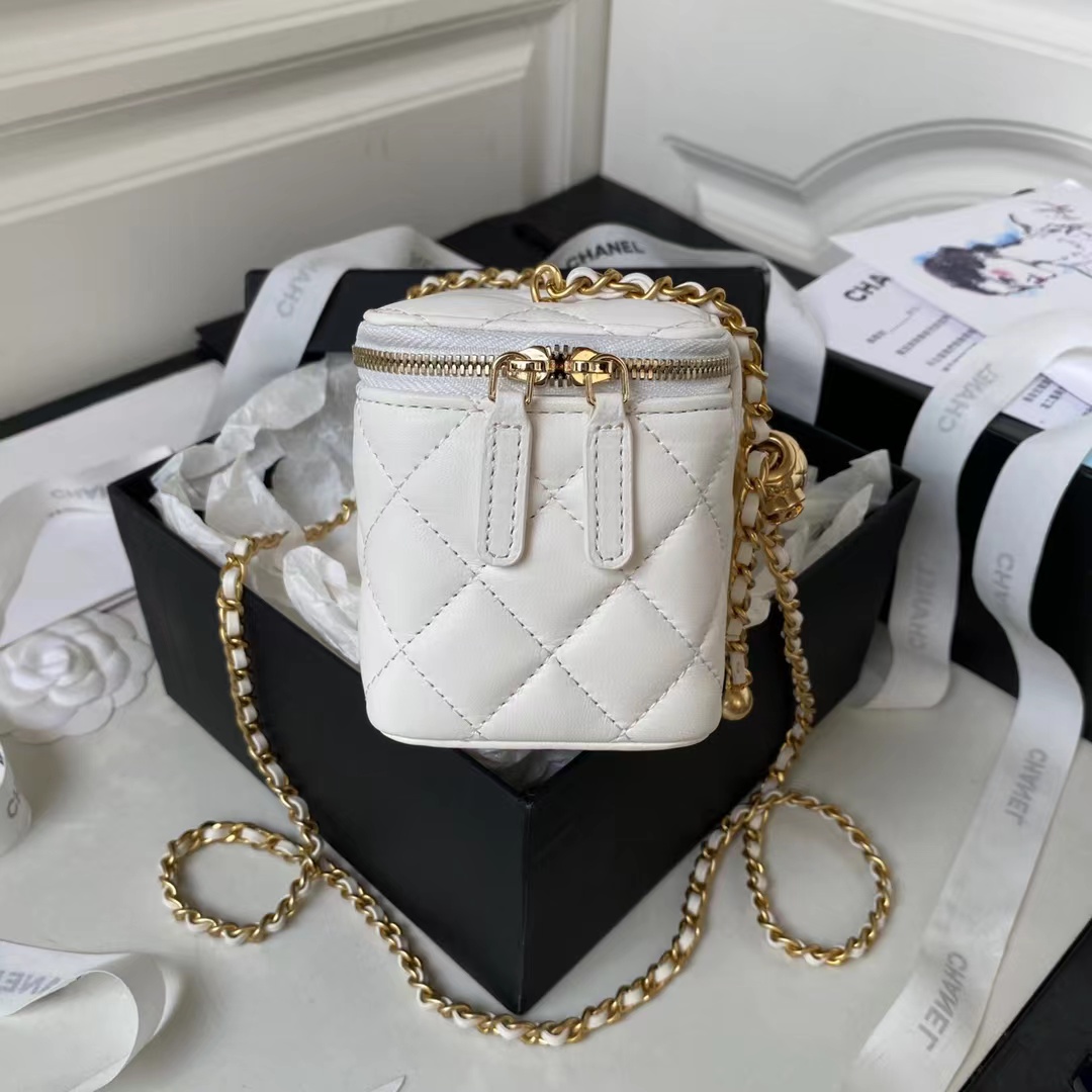 [TOP] CHANEL Vanity Case Top Bag with Gold Ball 17x9.5x8cm - White