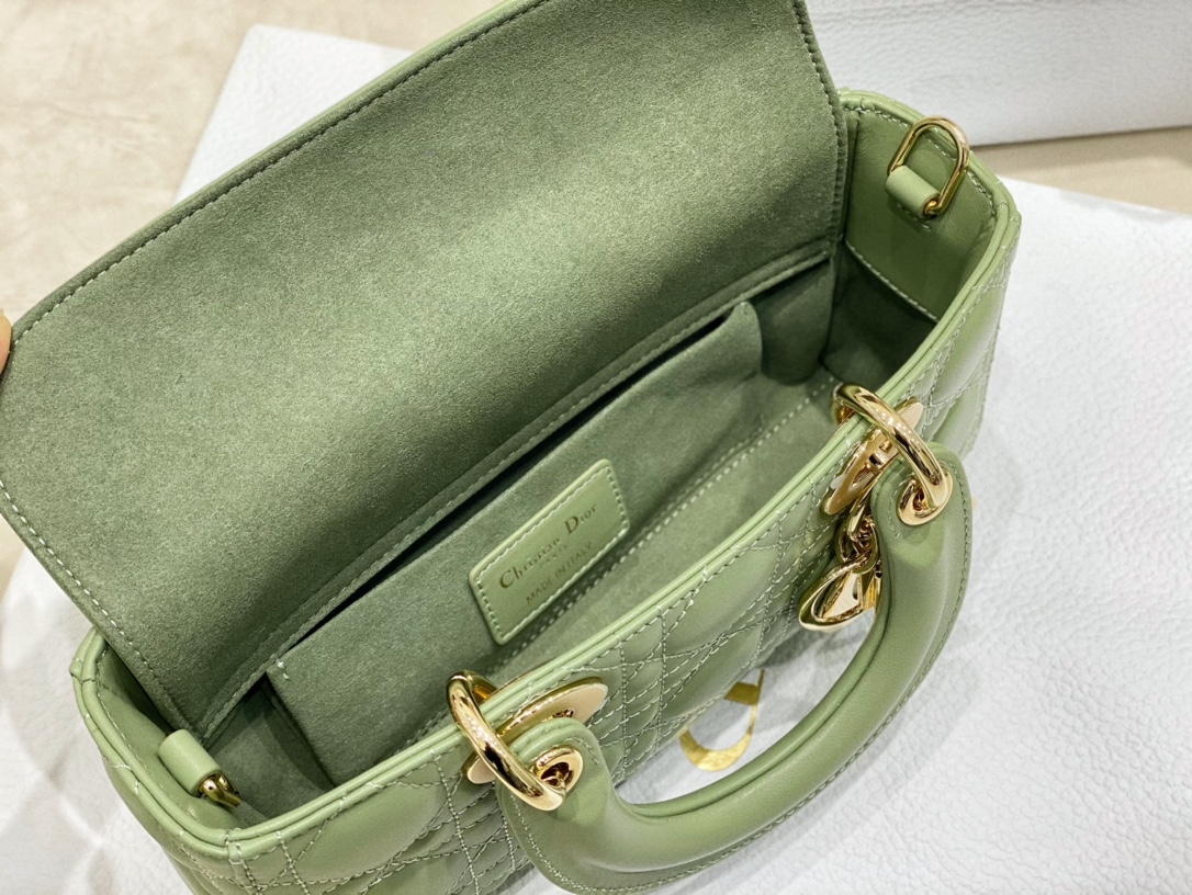 [TOP] Christian Dior Soft Lambskin Lady D-Joy Bags 22cm - Green&GHW