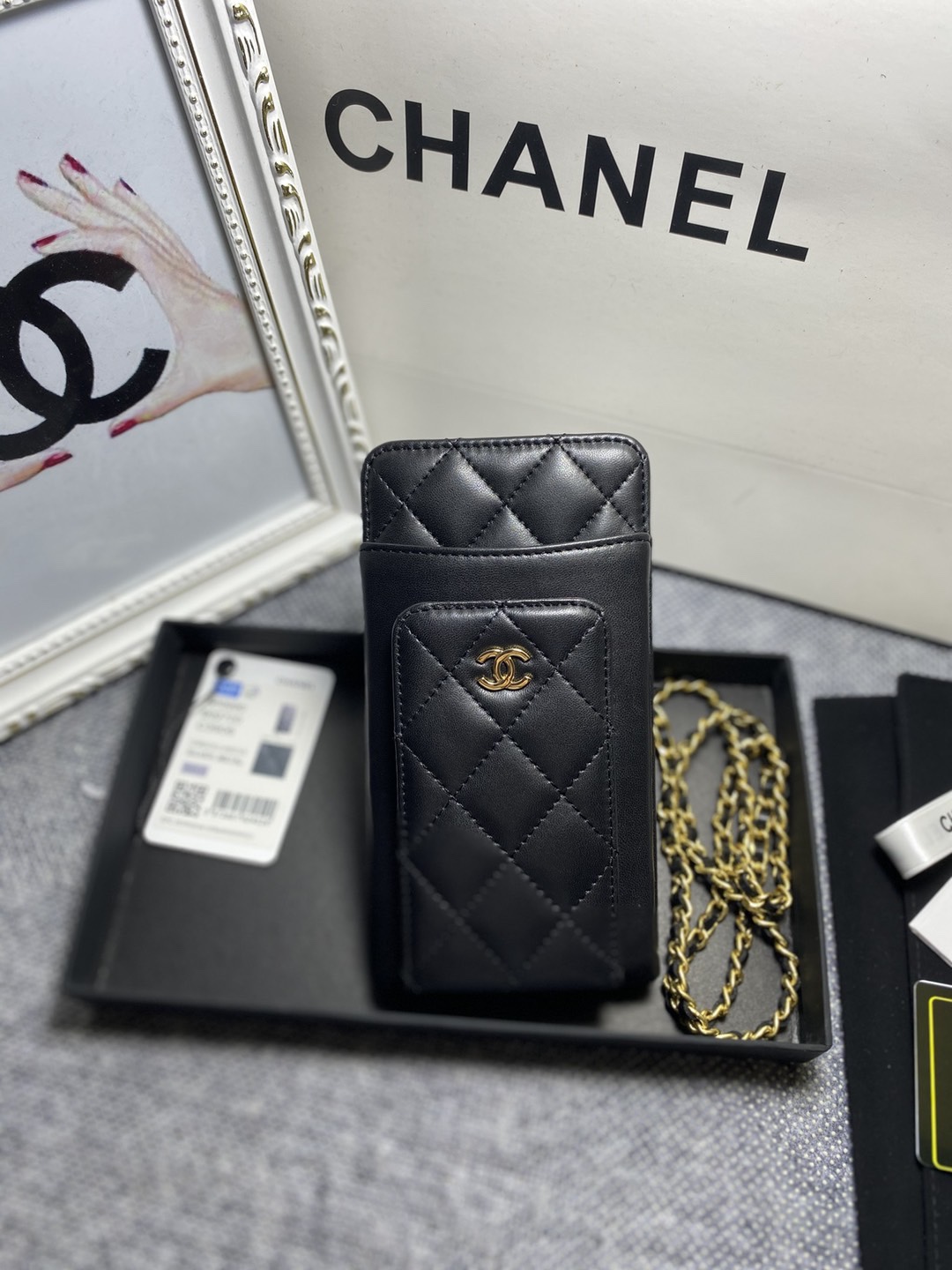 [TOP] CHANEL Lambskin Mobile Phone Bags 18.2*9*3cm - SHW&GHW - Black