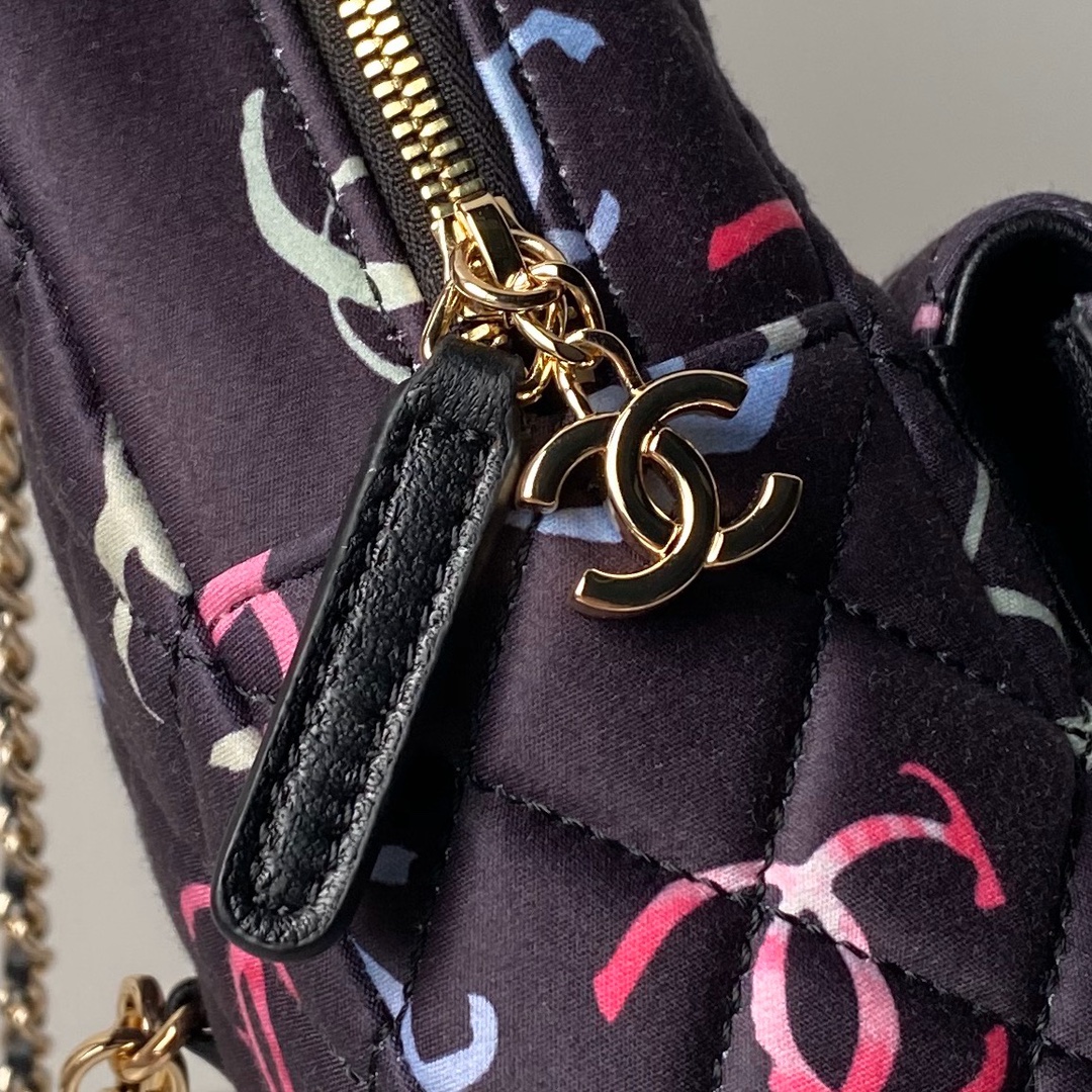 [TOP] CHANEL 24s Mini Graffiti Backpack 18×13×9cm - Black&GHW