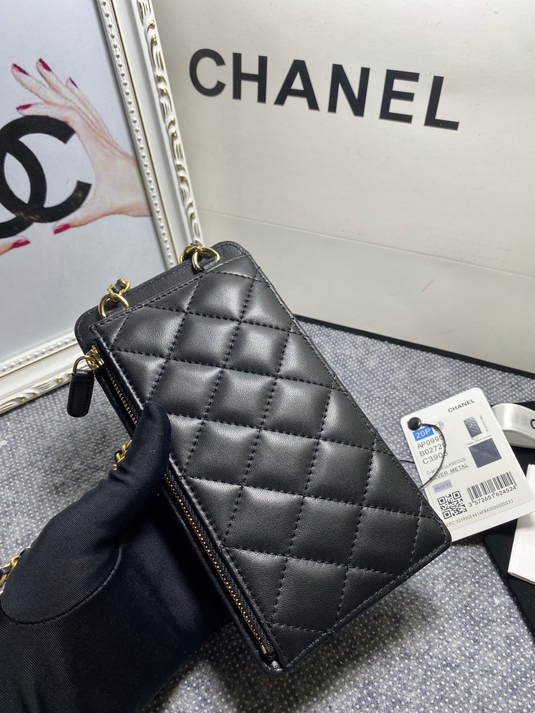 [TOP] CHANEL Lambskin Mobile Phone Bags 18.2*9*3cm - SHW&GHW - Black