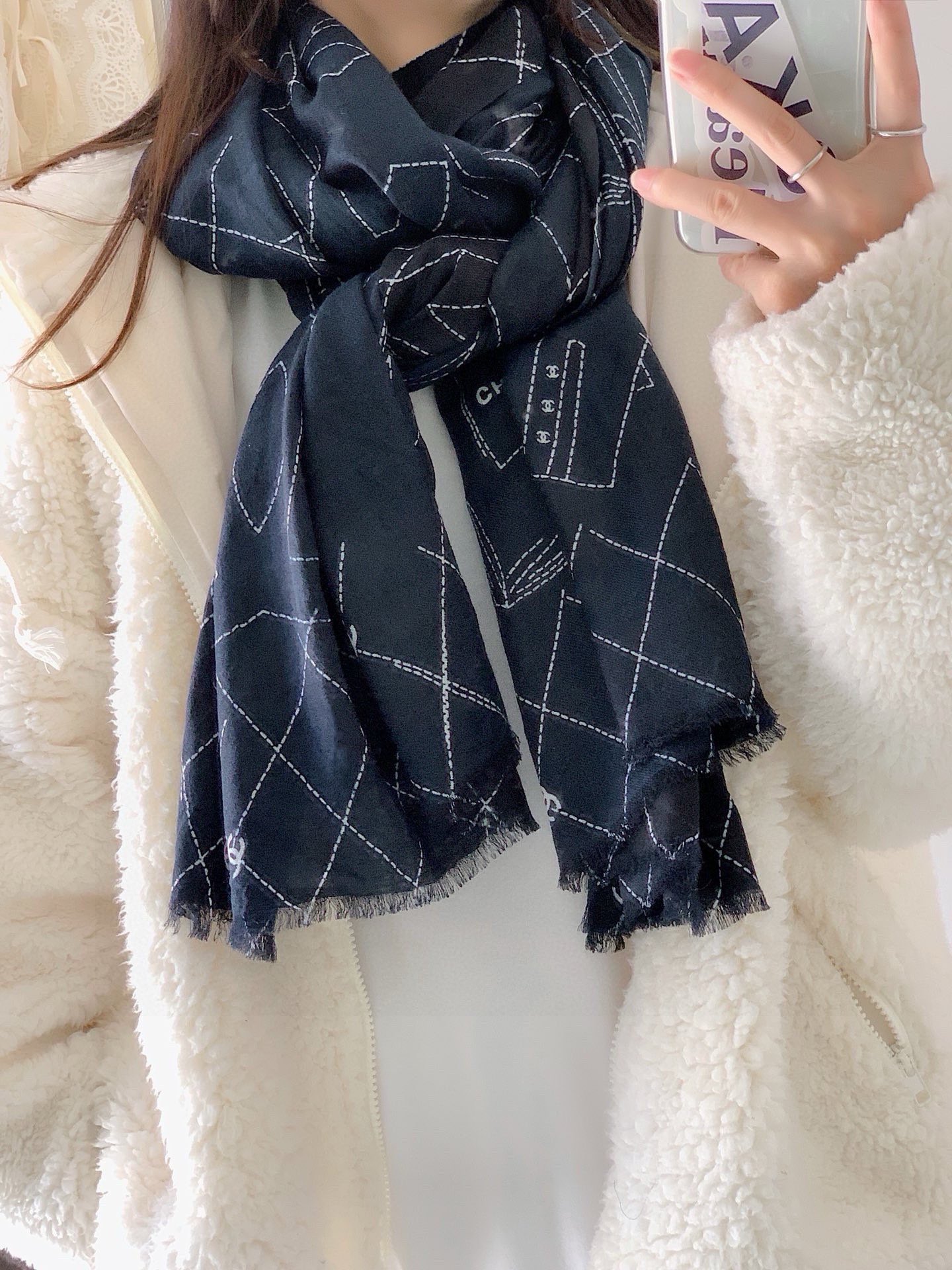 [TOP] CHANEL Cashmere Scarf 100x200cm - 2 Color