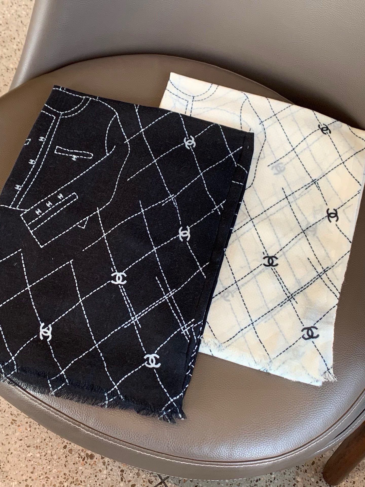 [TOP] CHANEL Cashmere Scarf 100x200cm - 2 Color