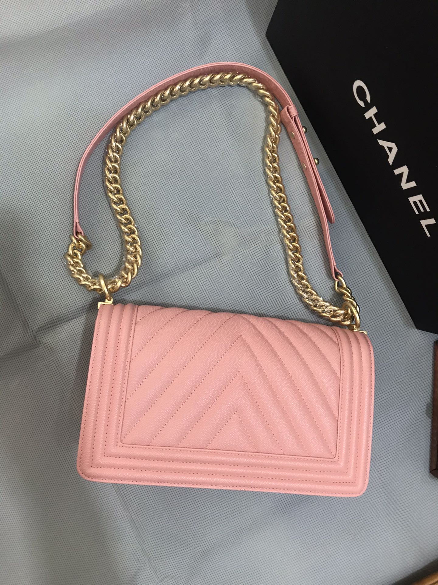 [TOP] CHANEL Fine Ball Shaped Caviar Le Boy Bags 20cm/25cm - Pink & GHW