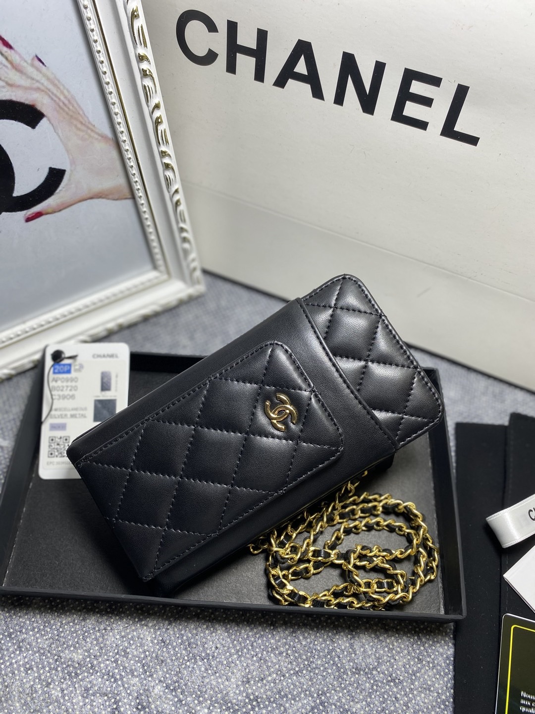[TOP] CHANEL Lambskin Mobile Phone Bags 18.2*9*3cm - SHW&GHW - Black