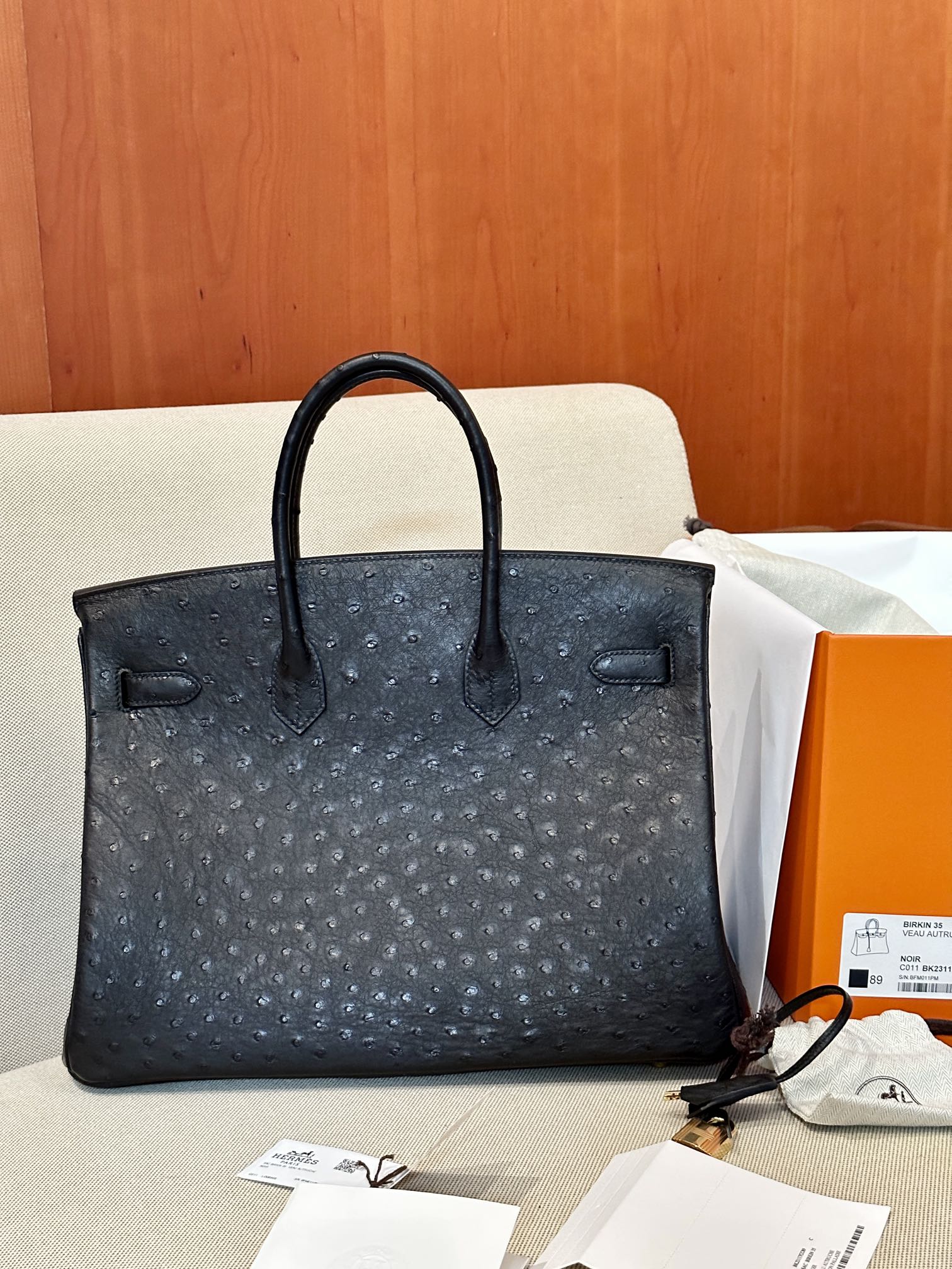 [TOP] HERMES Ostrich Skin Birkin Bags 35cm - Black&GHW