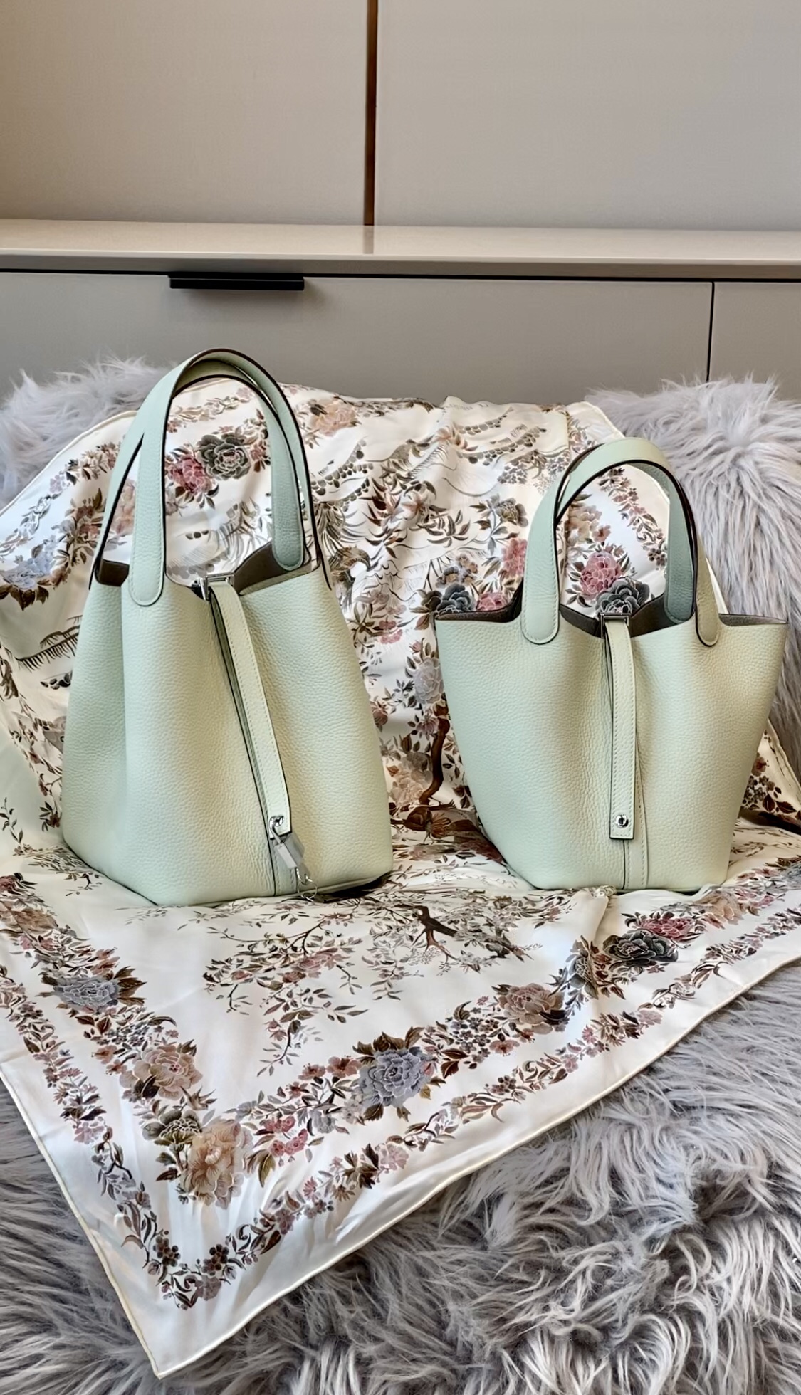 [TOP] HERMES Calfskin Picotin Lock Bags 18cm/22cm - 2 Sizes - Vert Fizz&SHW