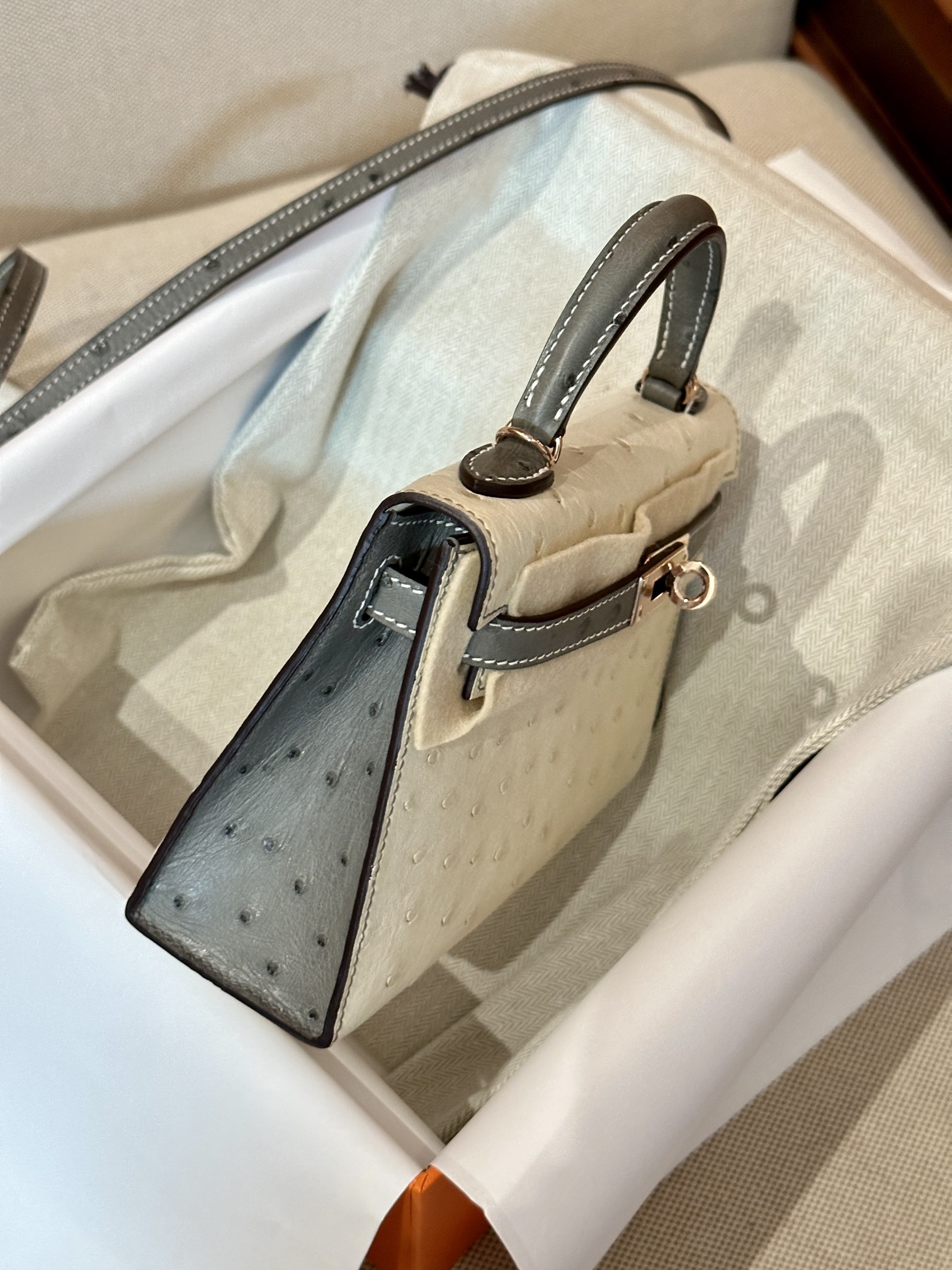 [TOP] HERMES Ostrich Skin Mini Kelly Bags - Gris Asphalt Paired With Beton - GHW