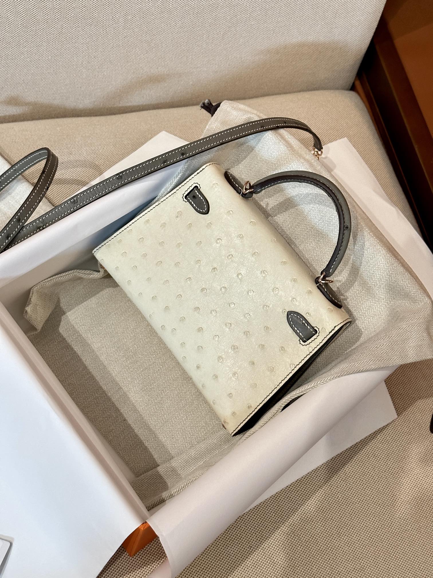 [TOP] HERMES Ostrich Skin Mini Kelly Bags - Gris Asphalt Paired With Beton - GHW