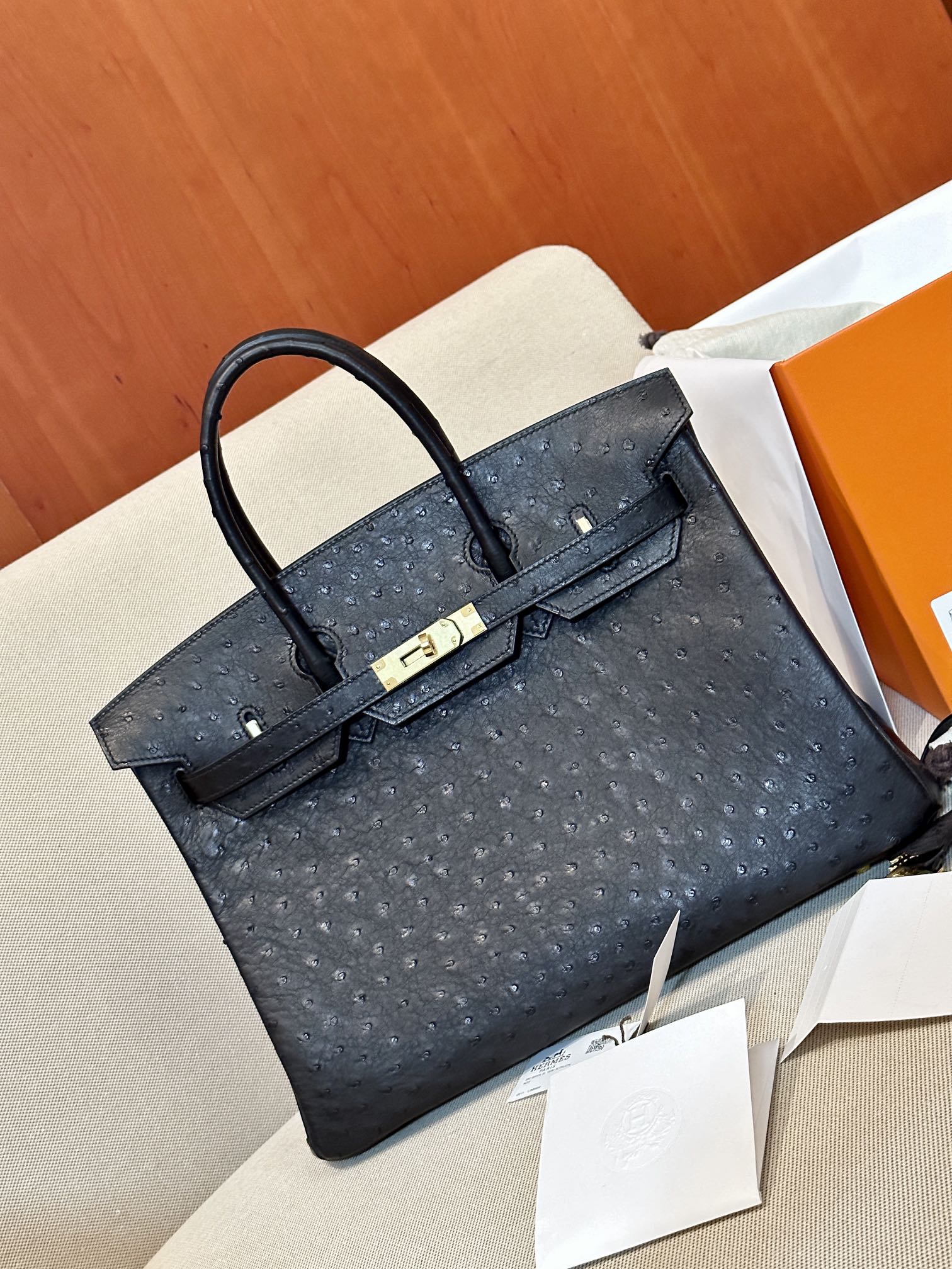 [TOP] HERMES Ostrich Skin Birkin Bags 35cm - Black&GHW