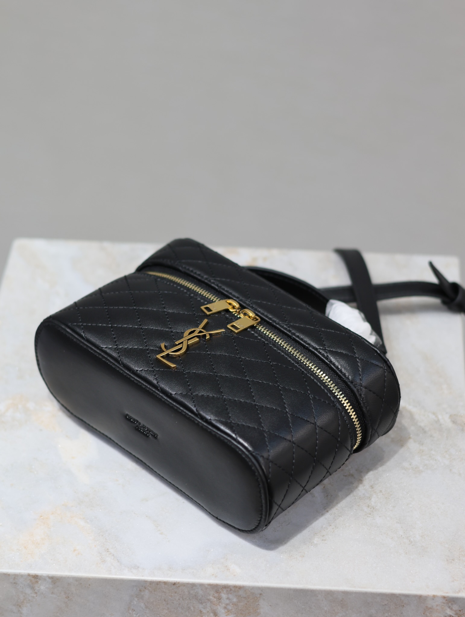 [TOP] Yves Saint Laurent YSL Gaby Mini Makeup Bag 18x11x6.5cm - Black&GWH