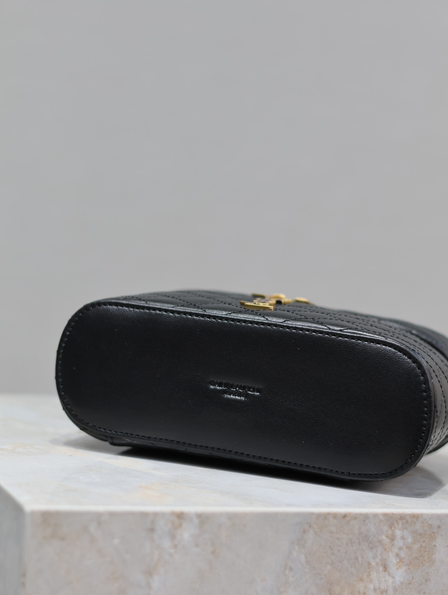 [TOP] Yves Saint Laurent YSL Gaby Mini Makeup Bag 18x11x6.5cm - Black&GWH