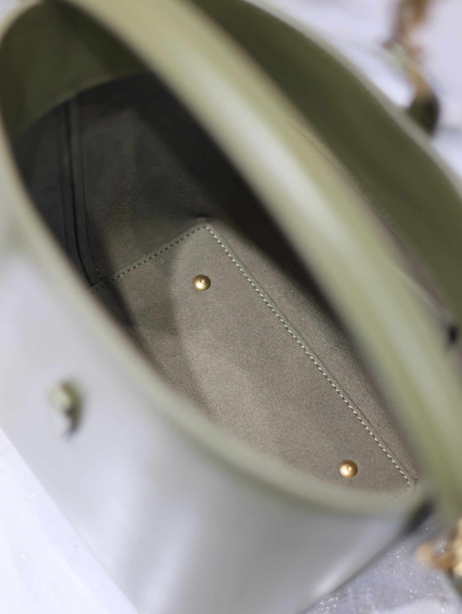 [TOP] Yves Saint Laurent YSL Smooth Calfskin Le 5A7  Bags - 2 Sizes - Military Green&GHW