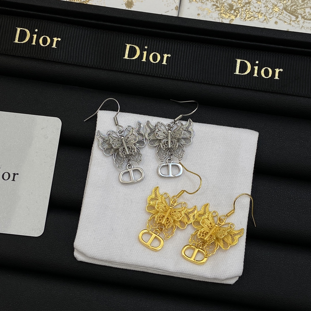 [TOP] Christian Dior Butterfly Earrings - 2 Color
