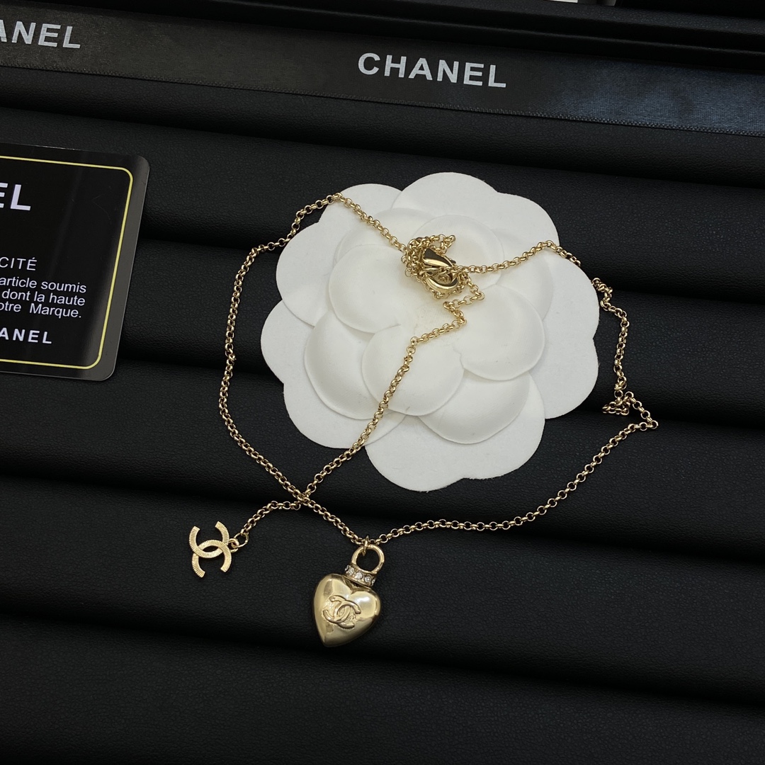[TOP] CHANEL Necklace - Gold