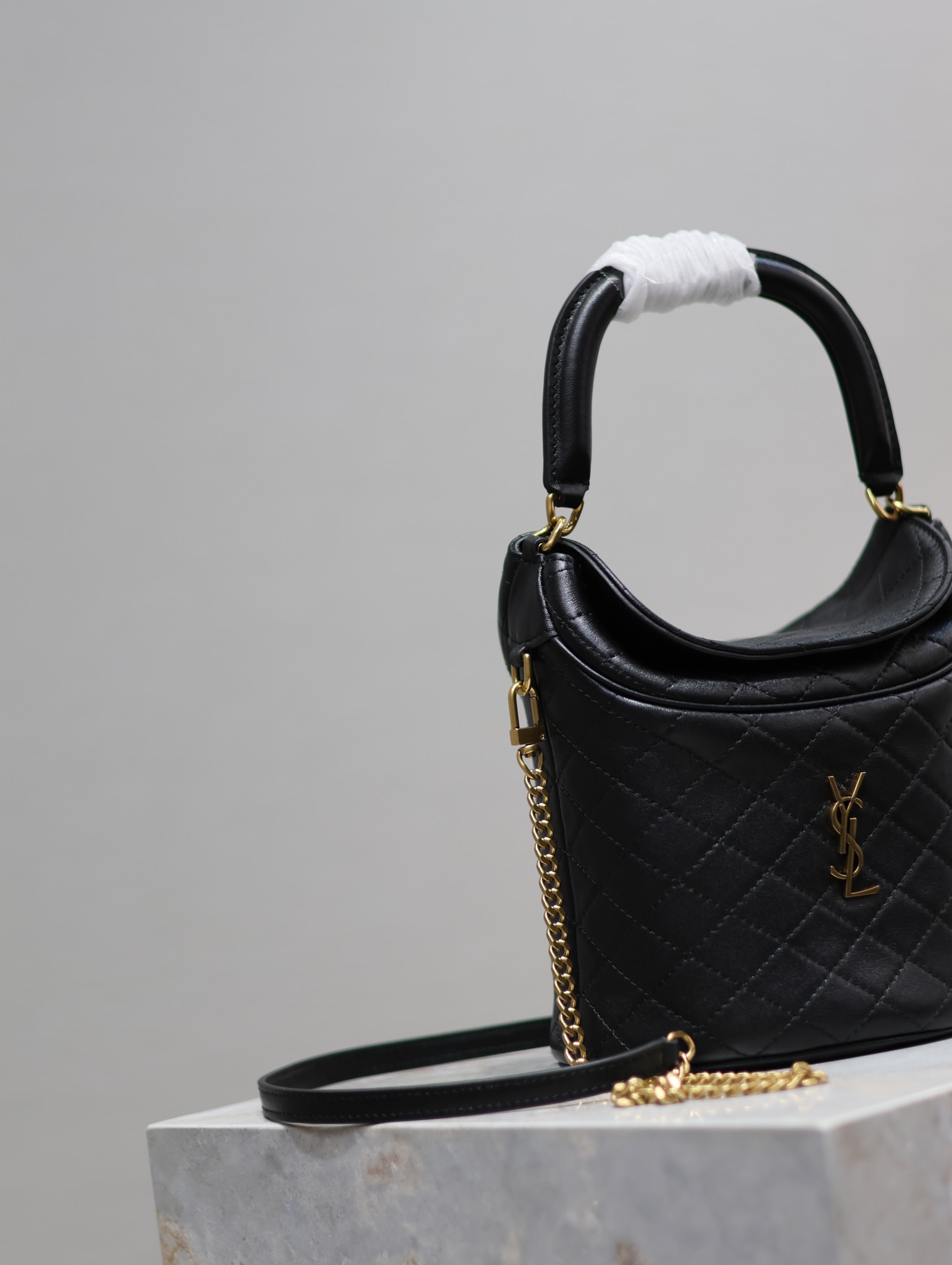 [TOP] Yves Saint Laurent YSL Gaby Flip Bucket Bags 19x17x15cm - Black&GWH