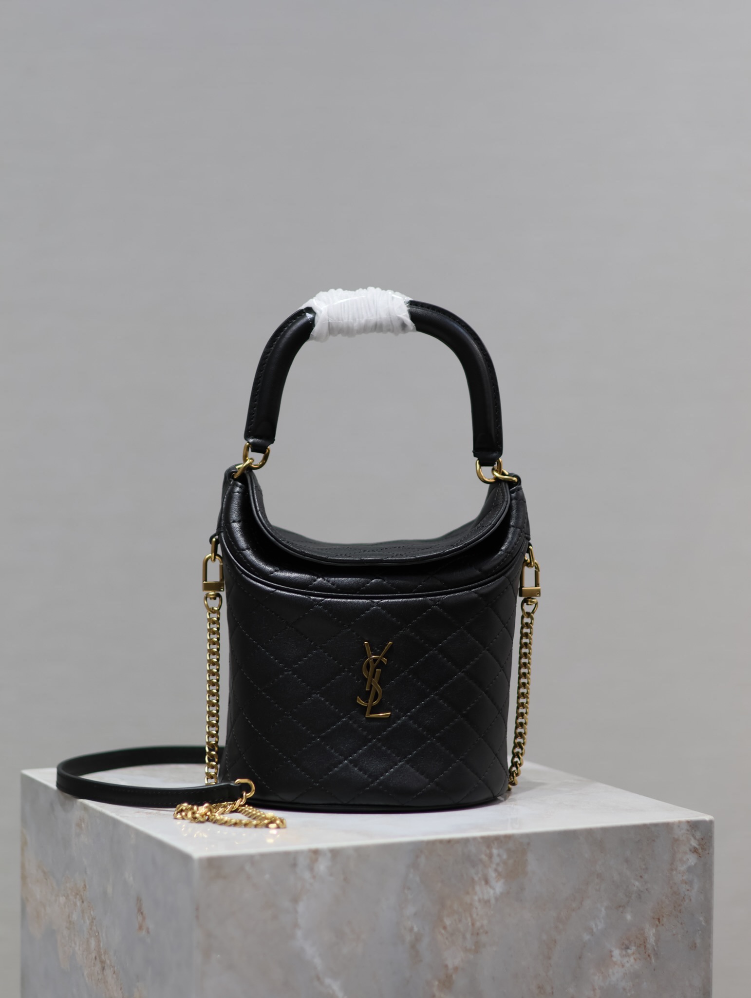 [TOP] Yves Saint Laurent YSL Gaby Flip Bucket Bags 19x17x15cm - Black&GWH