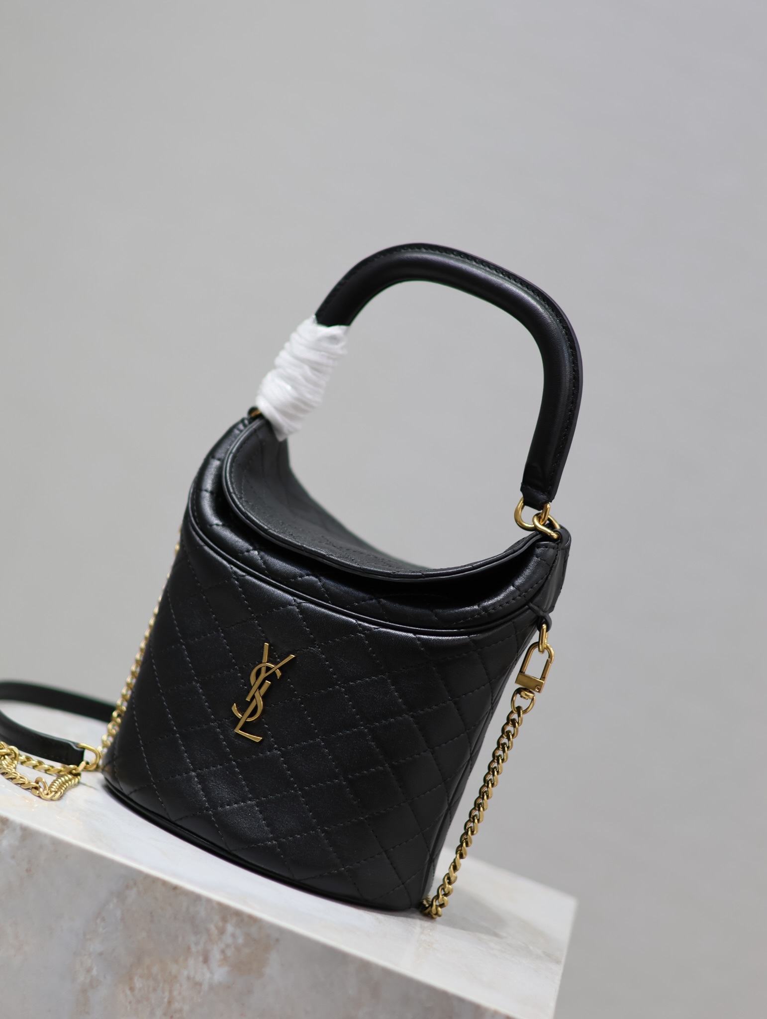 [TOP] Yves Saint Laurent YSL Gaby Flip Bucket Bags 19x17x15cm - Black&GWH