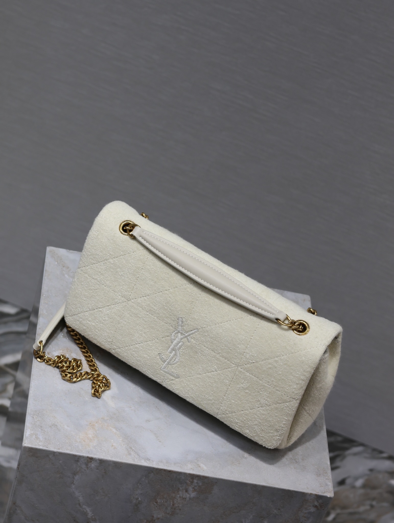 [TOP] Yves Saint Laurent YSL Knitted Towel Fabric With Calfskin Chain Bag 25×15×7.5cm - White
