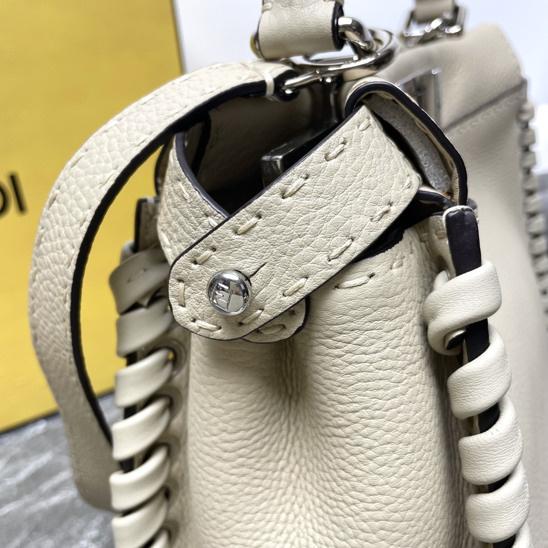 [TOP] FENDI Calfskin Peekaboo ISeeU Medium 33-12-16cm - SHW