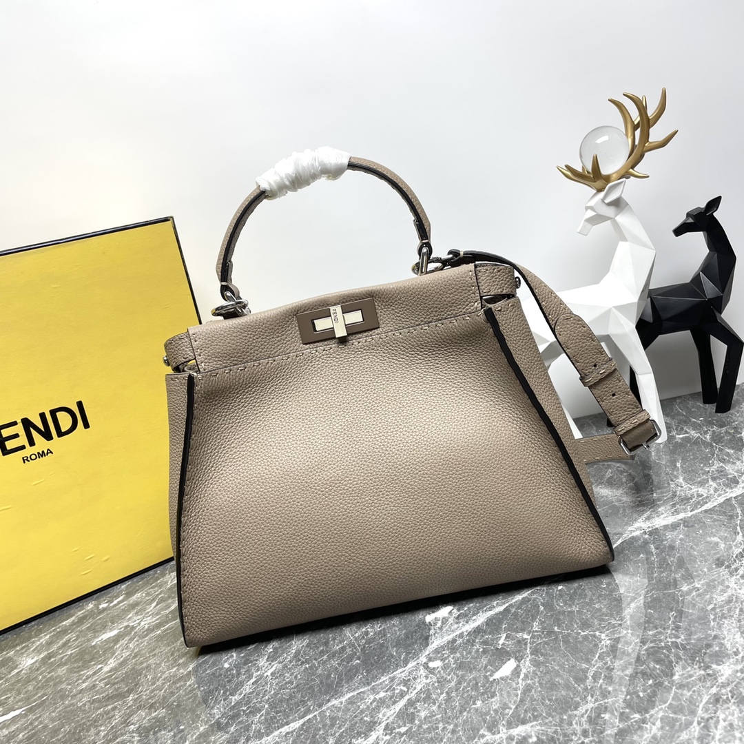 [TOP] FENDI Calfskin Peekaboo ISeeU Medium 33x26x12cm - SHW