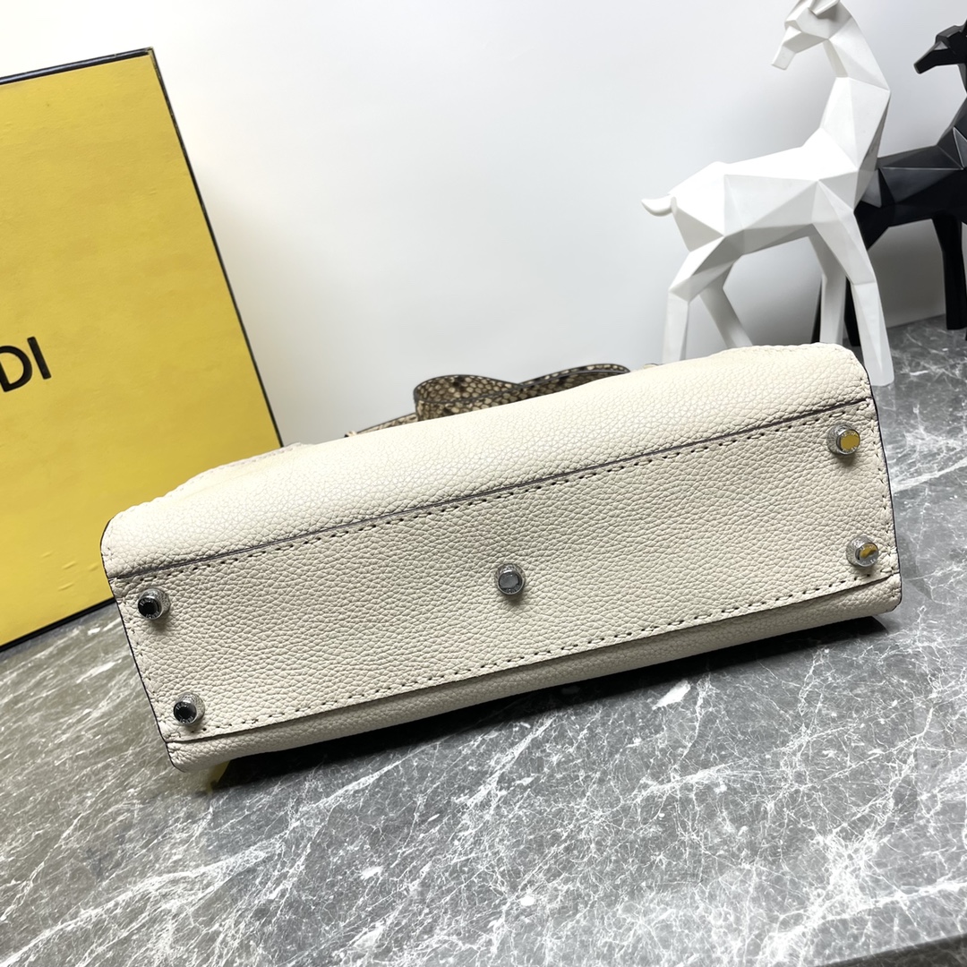 [TOP] FENDI Snake Skin Peekaboo Bags 33cm - SHW