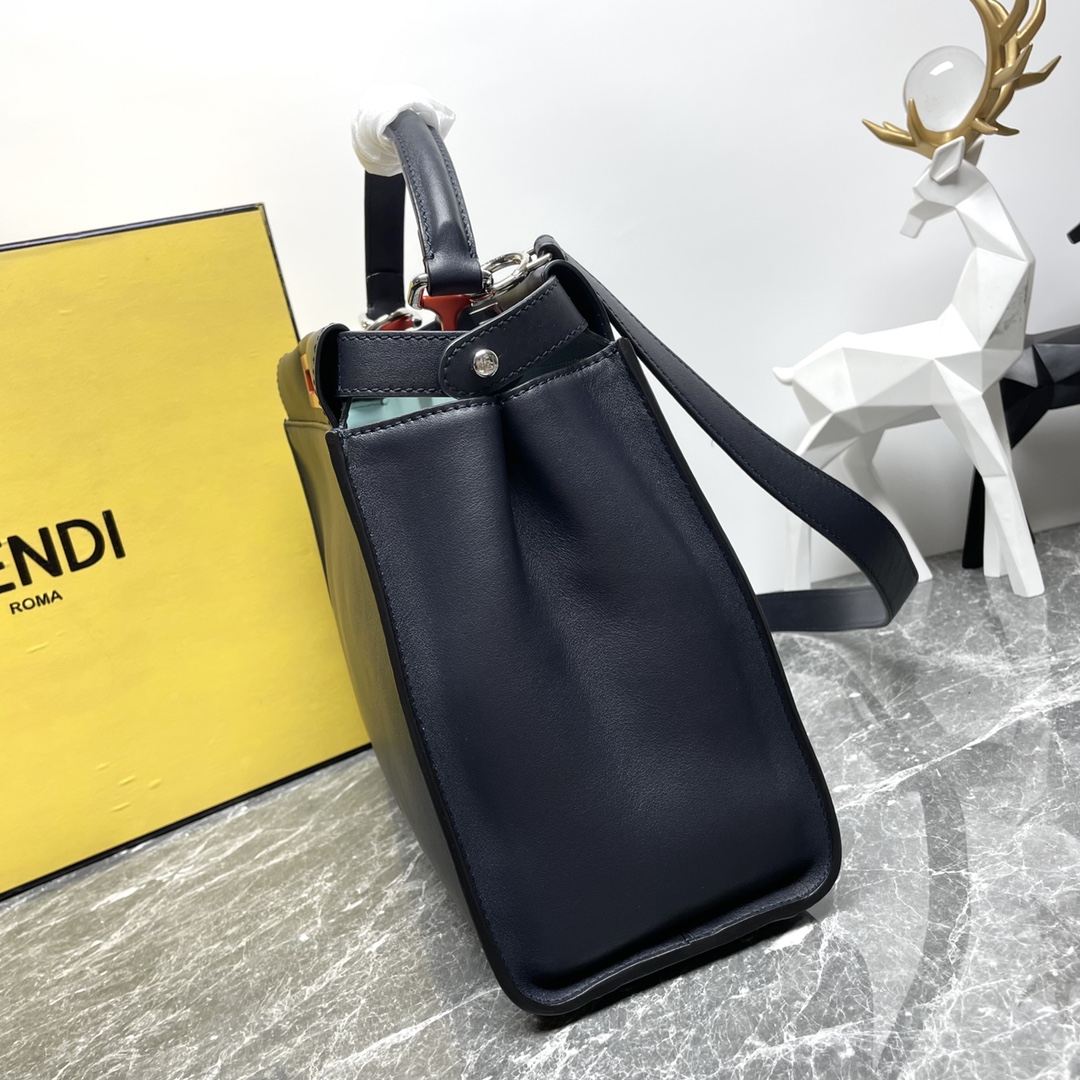 [TOP] FENDI Calfskin Peekaboo ISeeU Medium 33x26x12cm - SHW