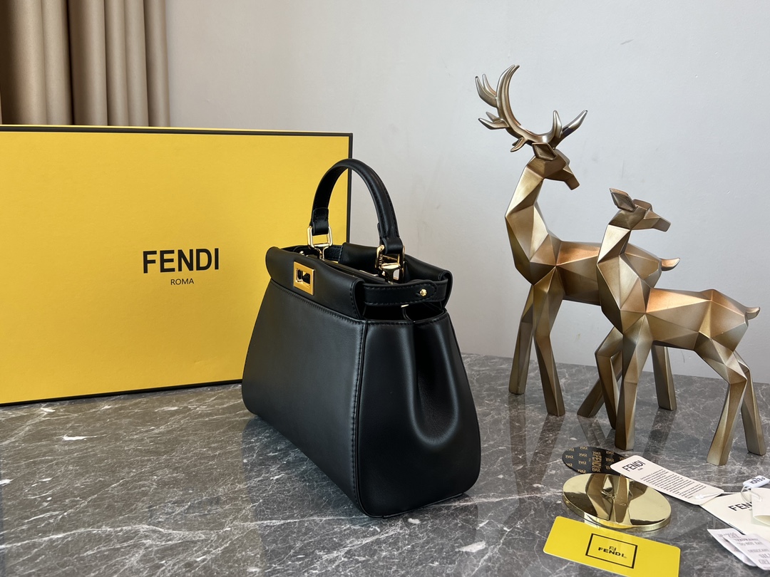 [TOP] FENDI Lambskin Iconic Mini Peekaboo Bag 23cm - Black&GHW