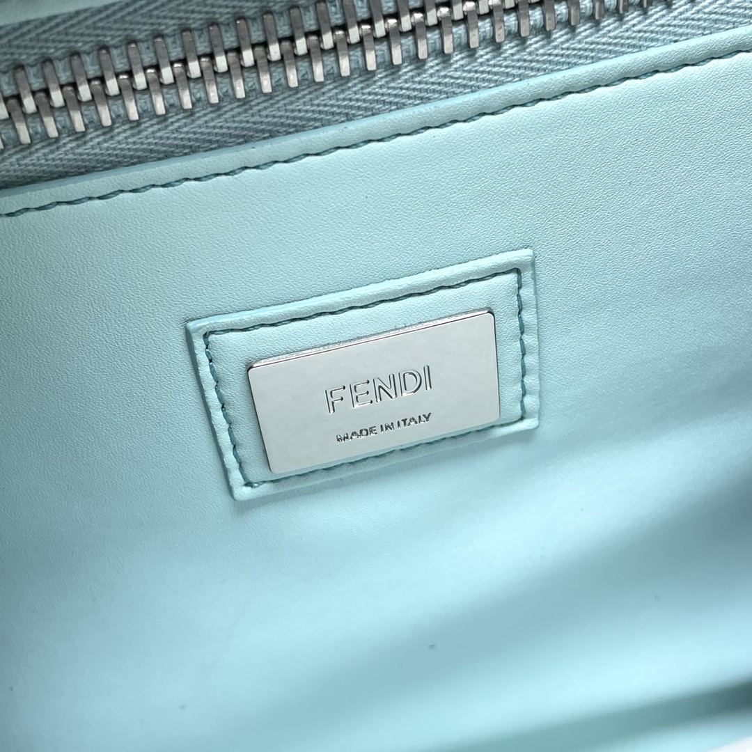 [TOP] FENDI Calfskin Peekaboo ISeeU Medium 33x26x12cm - SHW