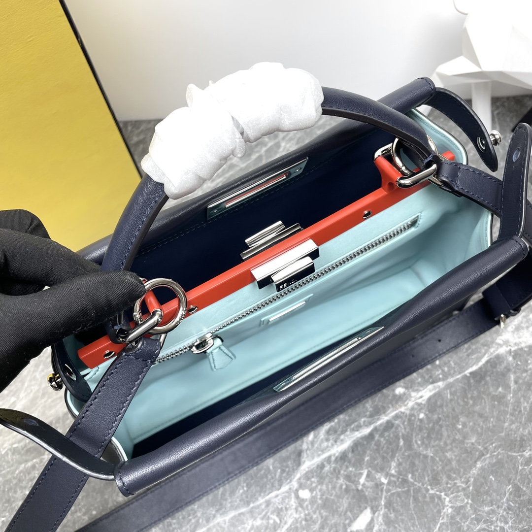 [TOP] FENDI Calfskin Peekaboo ISeeU Medium 33x26x12cm - SHW