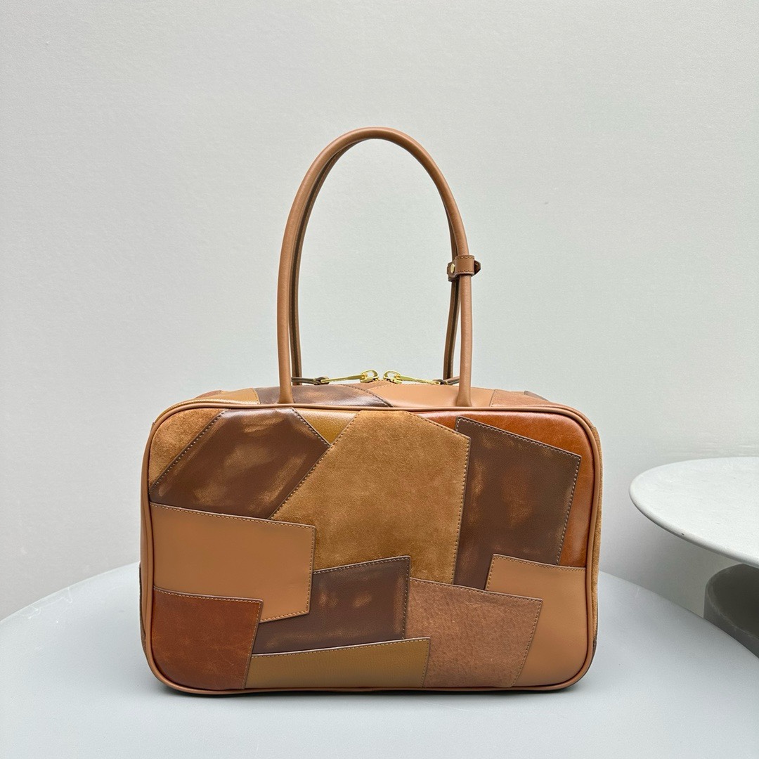 [TOP] Miu Miu 24ss Spliced ​​Skin Briefcase/Travel Handbag 34x11x44cm - Brown