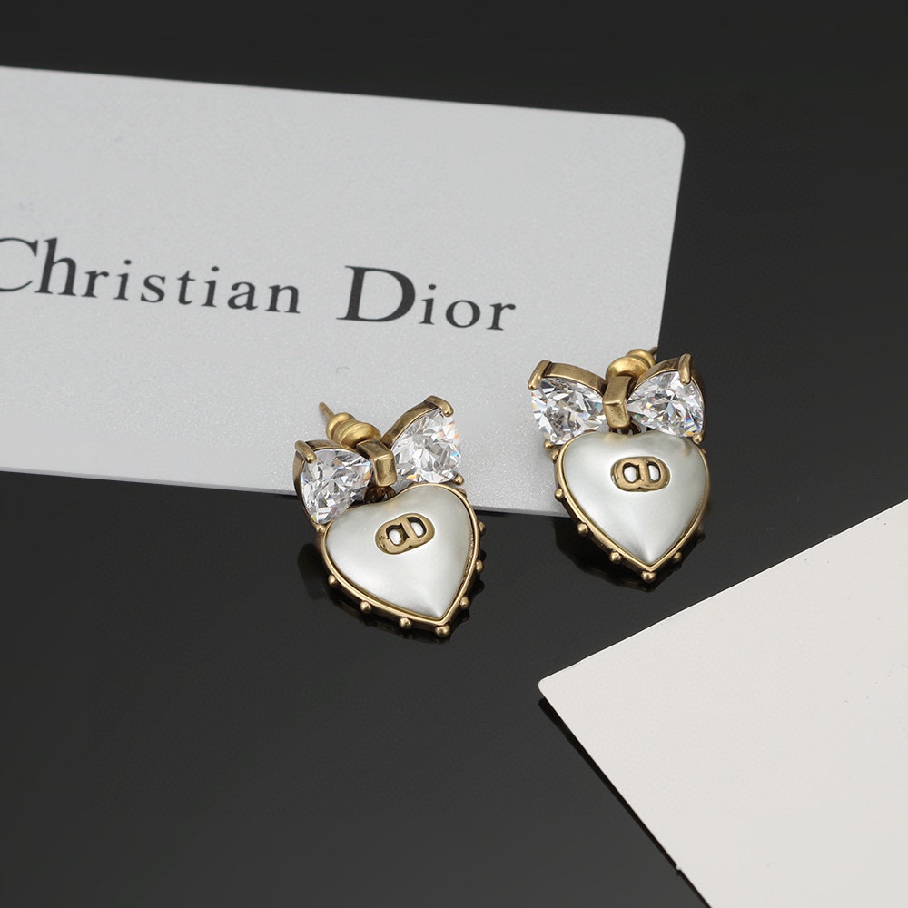 [TOP] Christian Dior Heart Earring