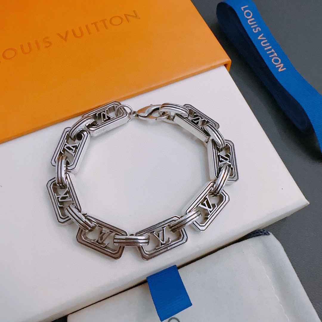 [TOP] Louis Vuitton LV  New Trend All-In-One Bracelet
